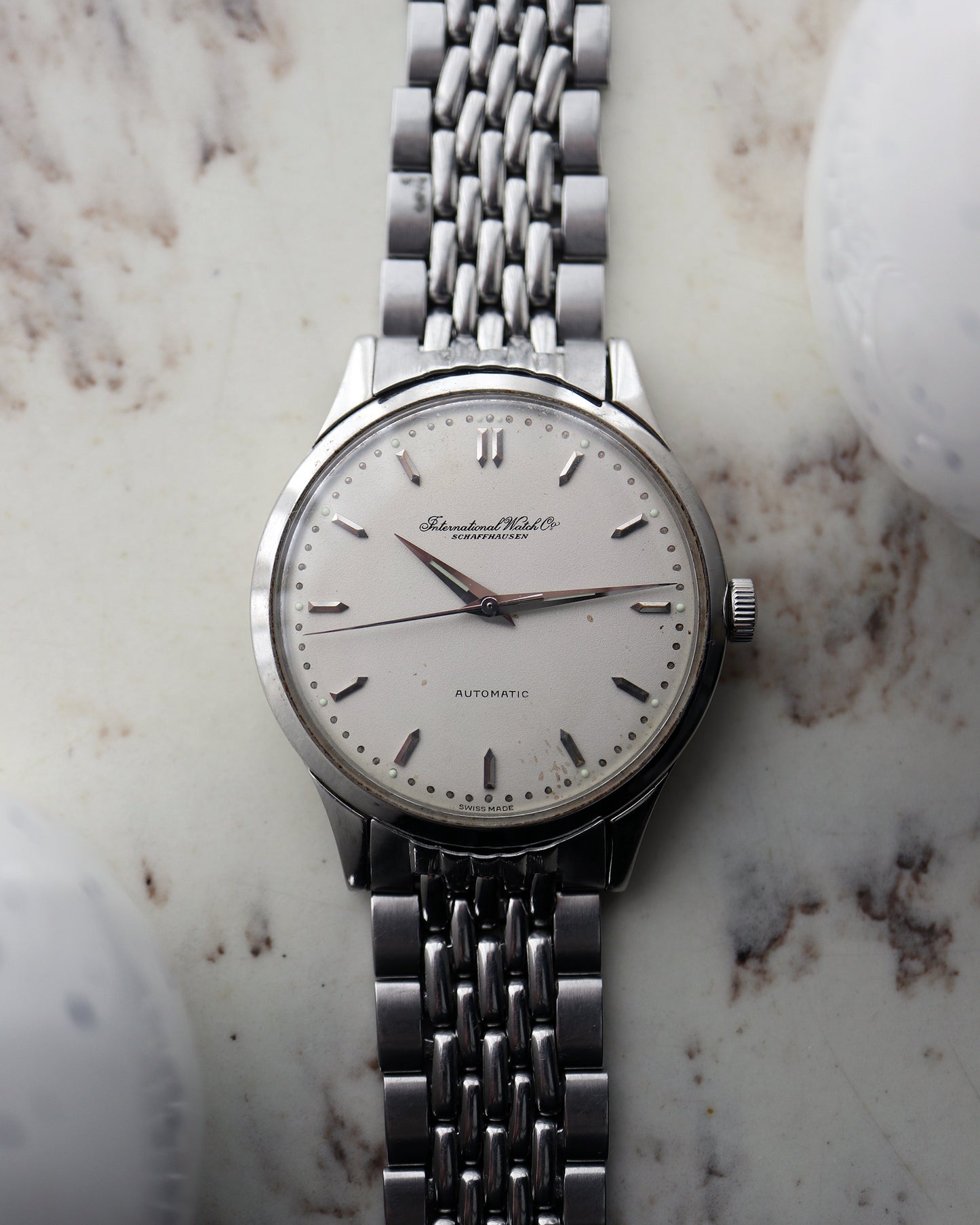 IWC_筆記体ロゴ_Ref.R647A