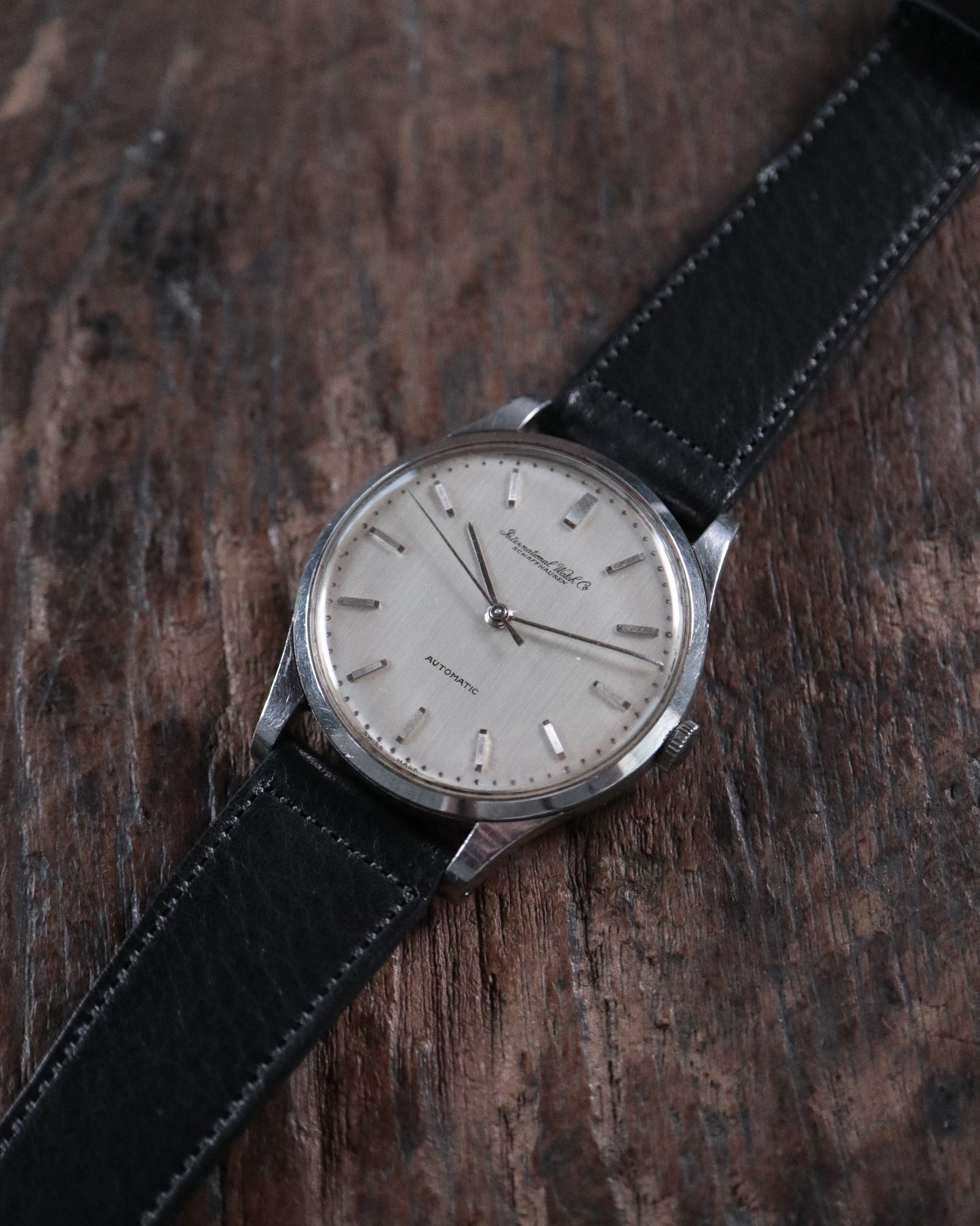 IWC_筆記体ロゴ_cal.853