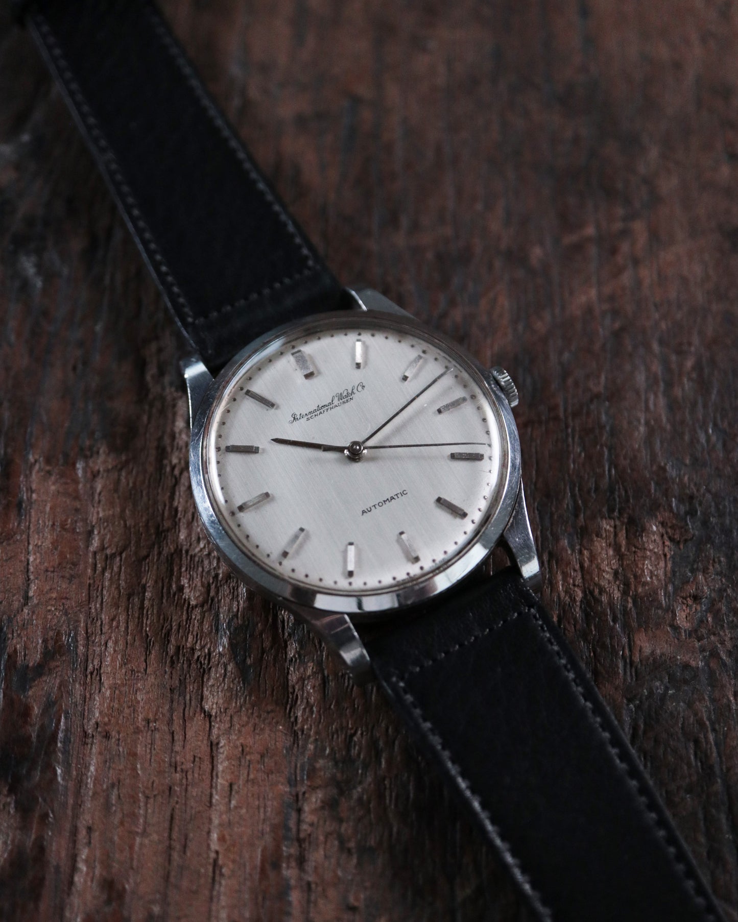 IWC_筆記体ロゴ_cal.853