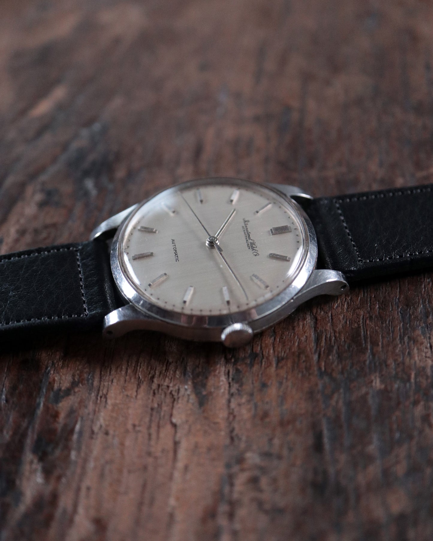 IWC_筆記体ロゴ_cal.853