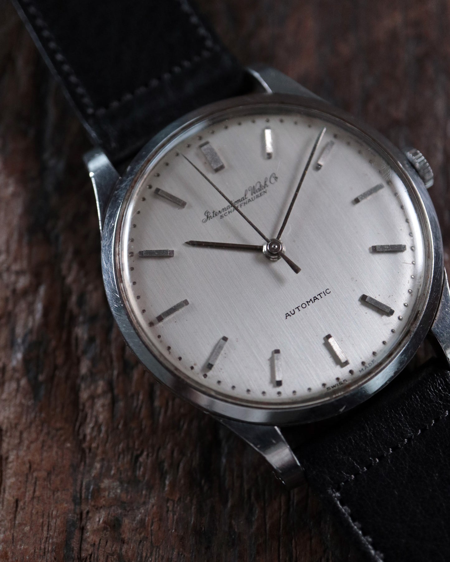 IWC_筆記体ロゴ_cal.853