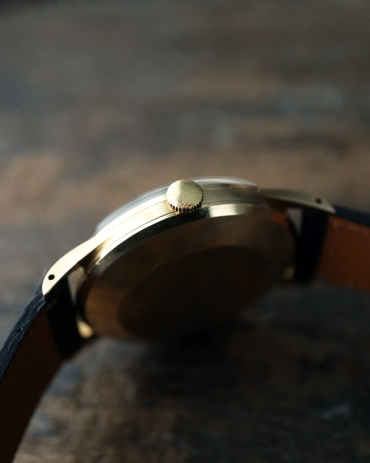 IWC_cal.853_18K SOLIDGOLD CASE