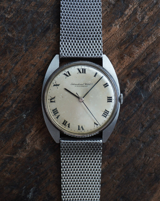 IWC_筆記体ロゴ_cal.402