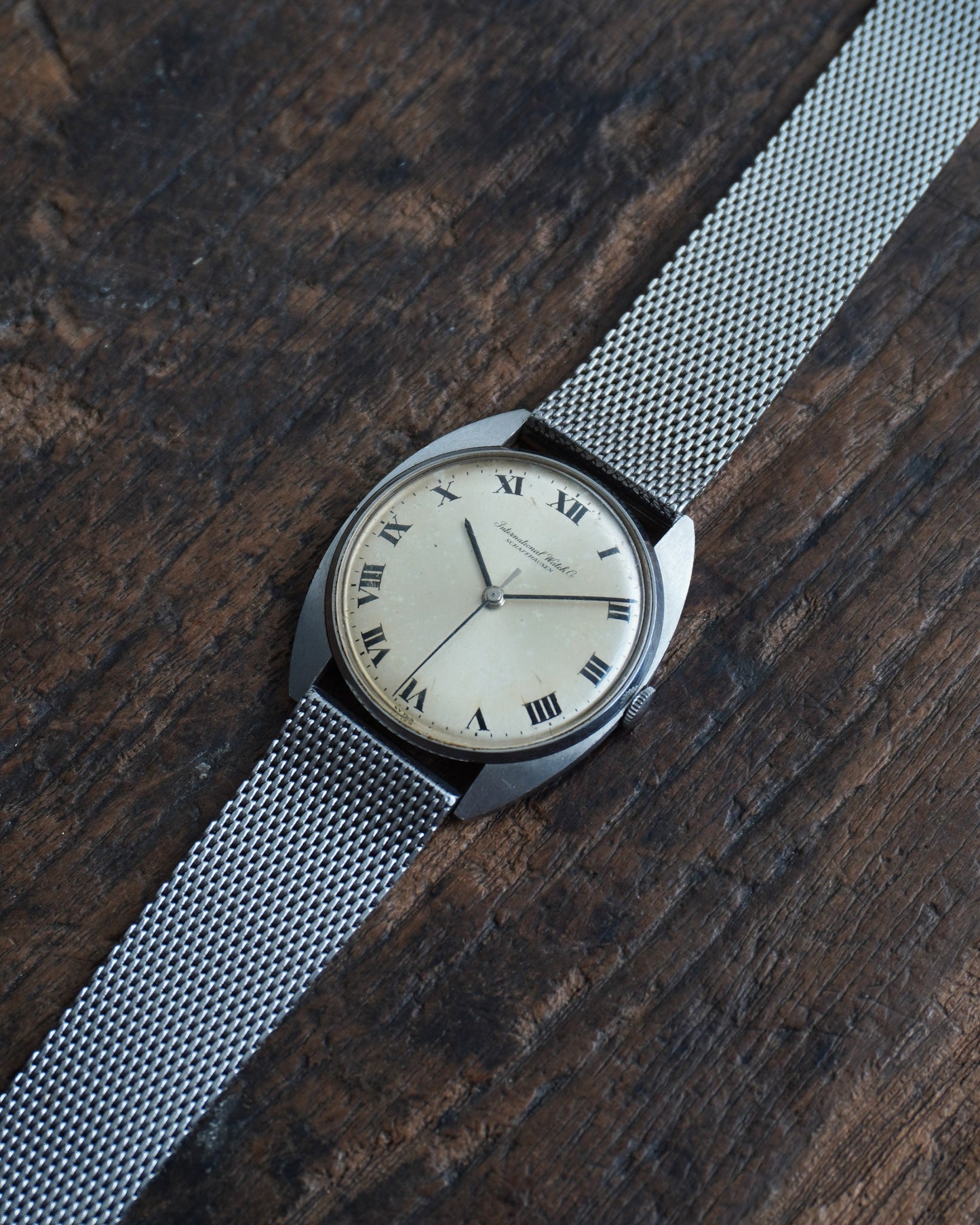 IWC_筆記体ロゴ_cal.402