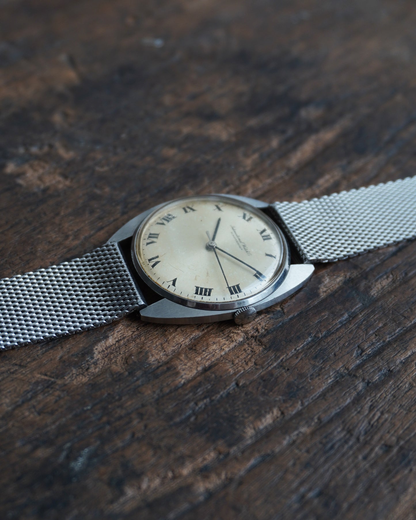 IWC_筆記体ロゴ_cal.402