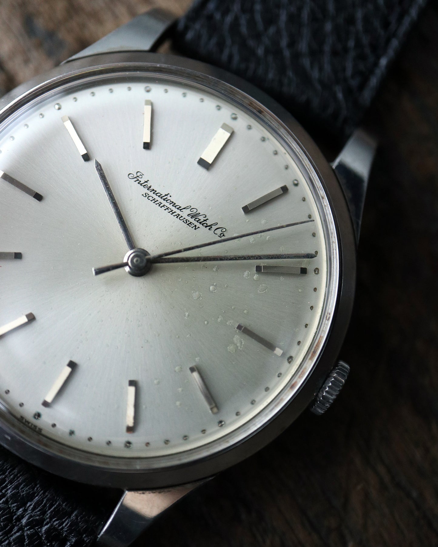 IWC_筆記体ロゴ_cal.89