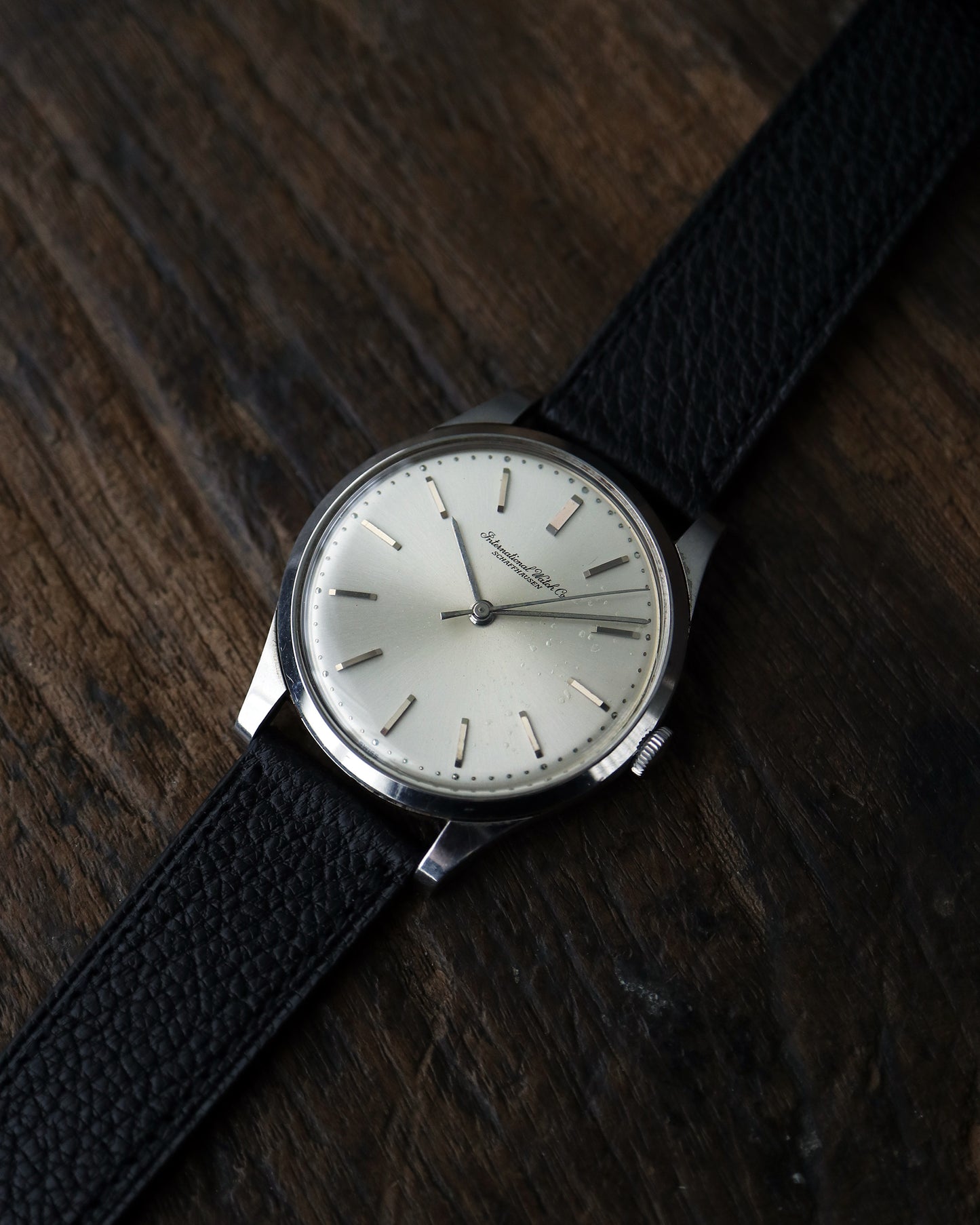 IWC_筆記体ロゴ_cal.89