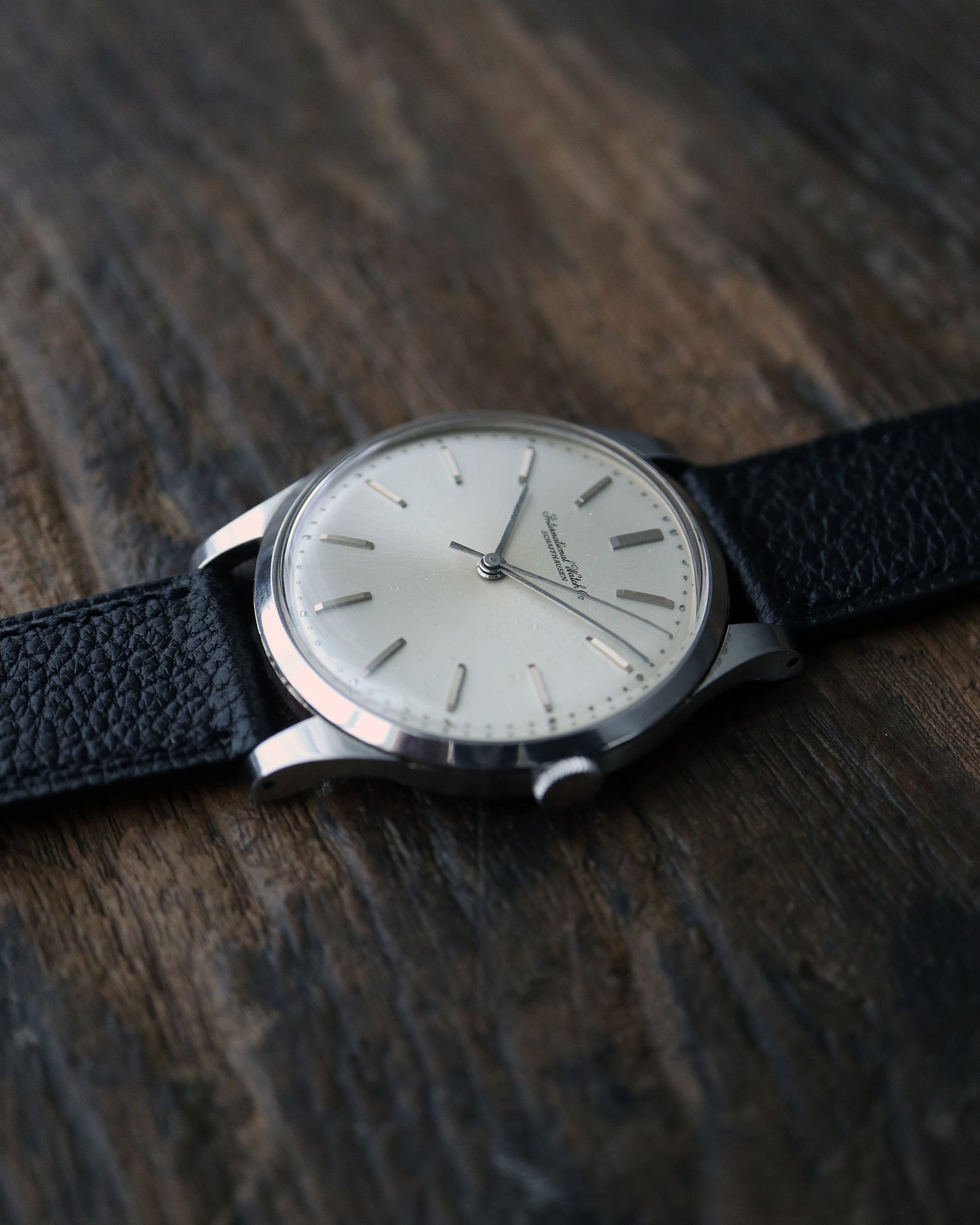 IWC_筆記体ロゴ_cal.89