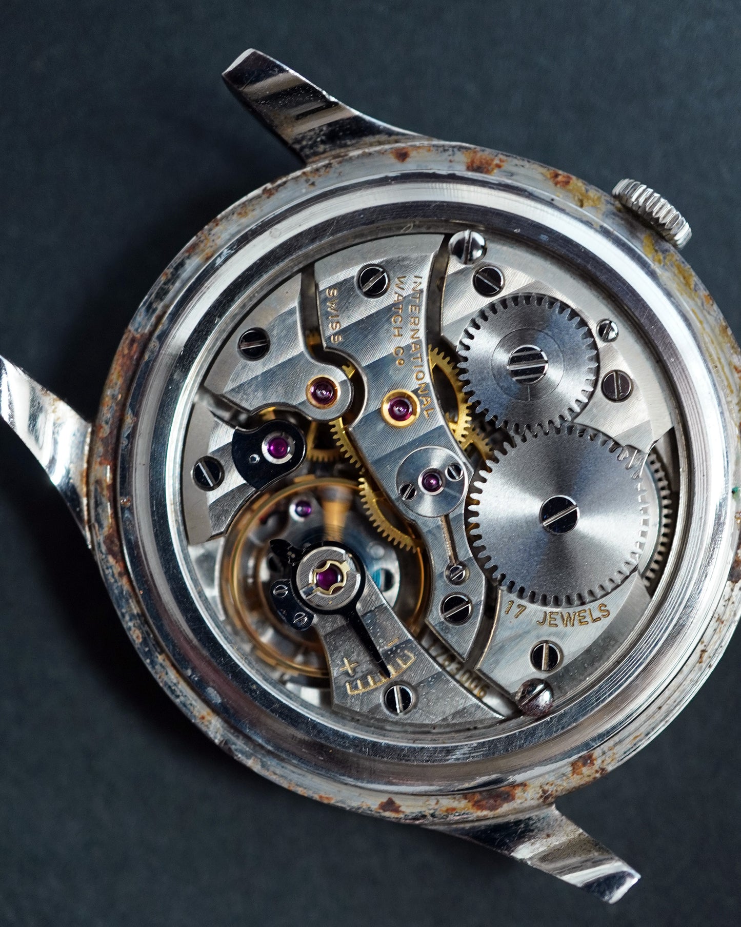 IWC_筆記体ロゴ_cal.89