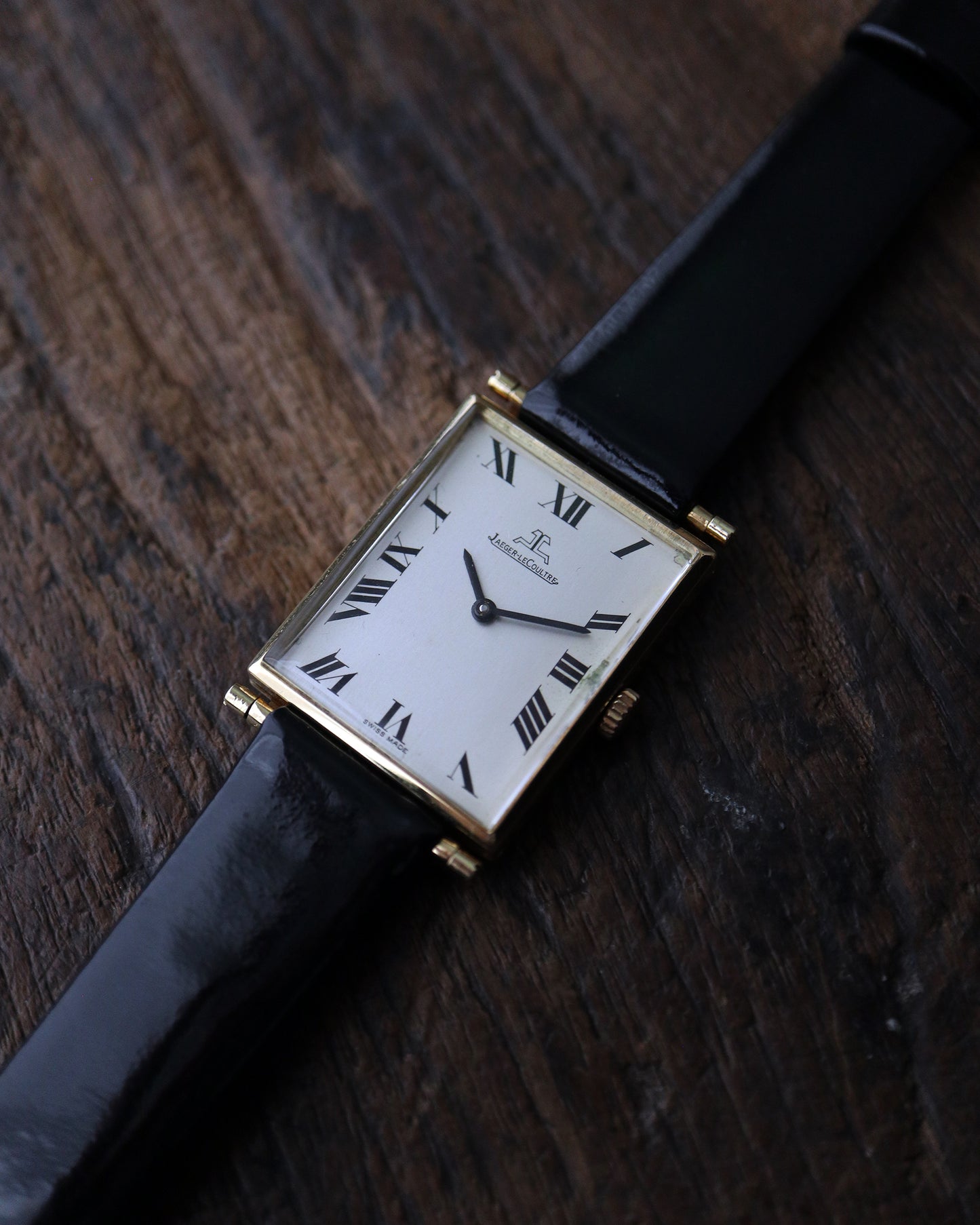 JAEGER LECOULTRE_Ref.9025_18K CASE