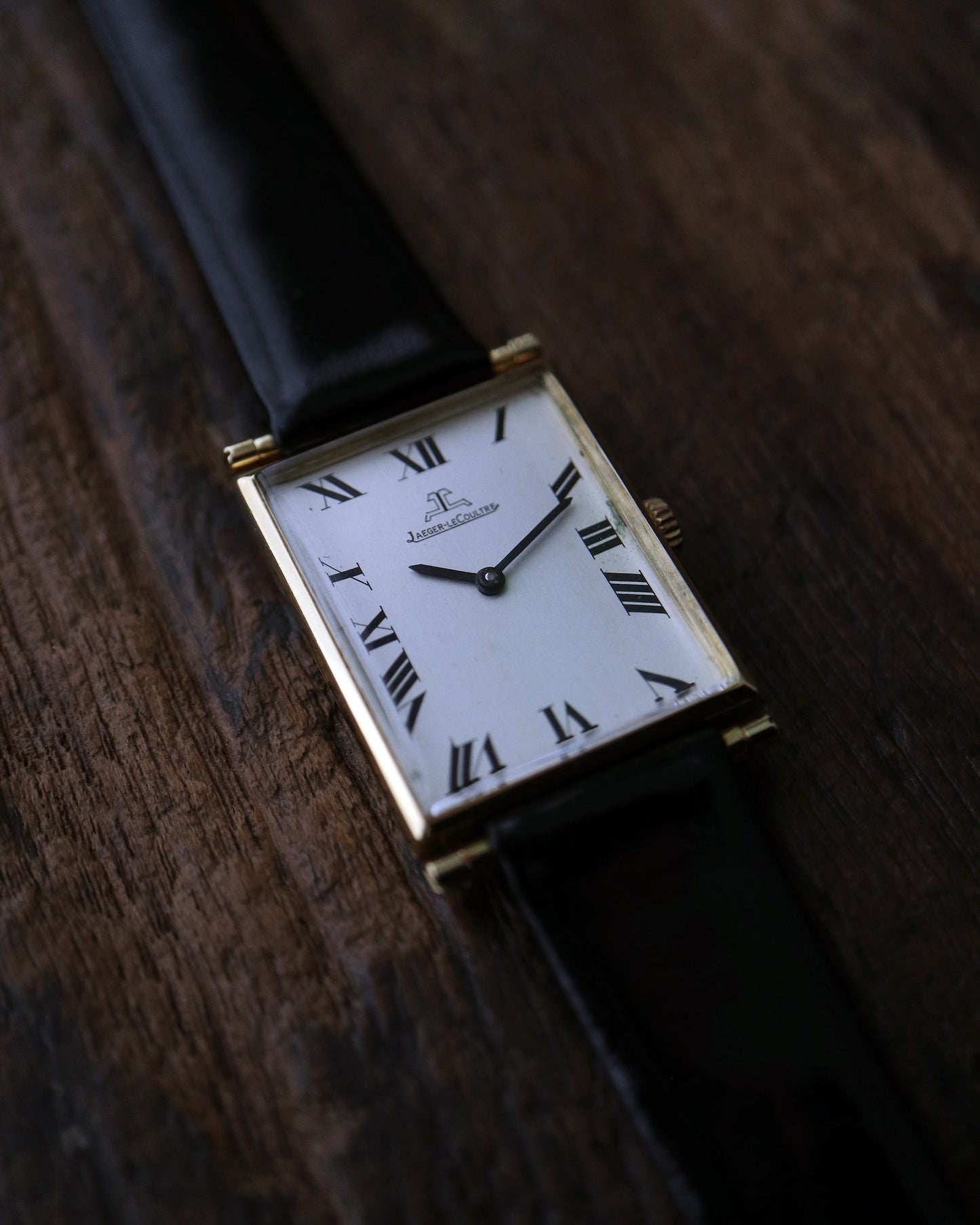 JAEGER LECOULTRE_Ref.9025_18K CASE
