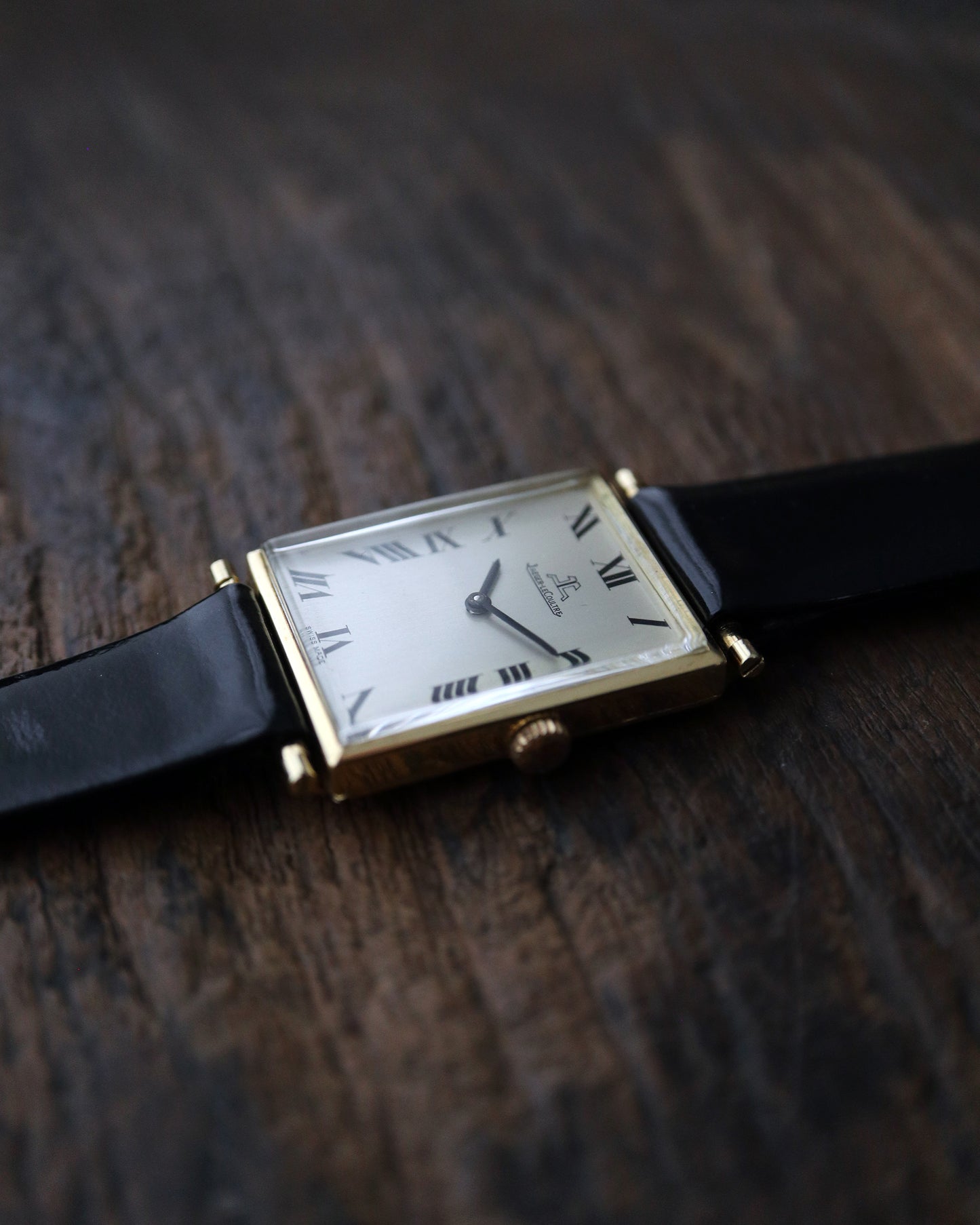 JAEGER LECOULTRE_Ref.9025_18K CASE