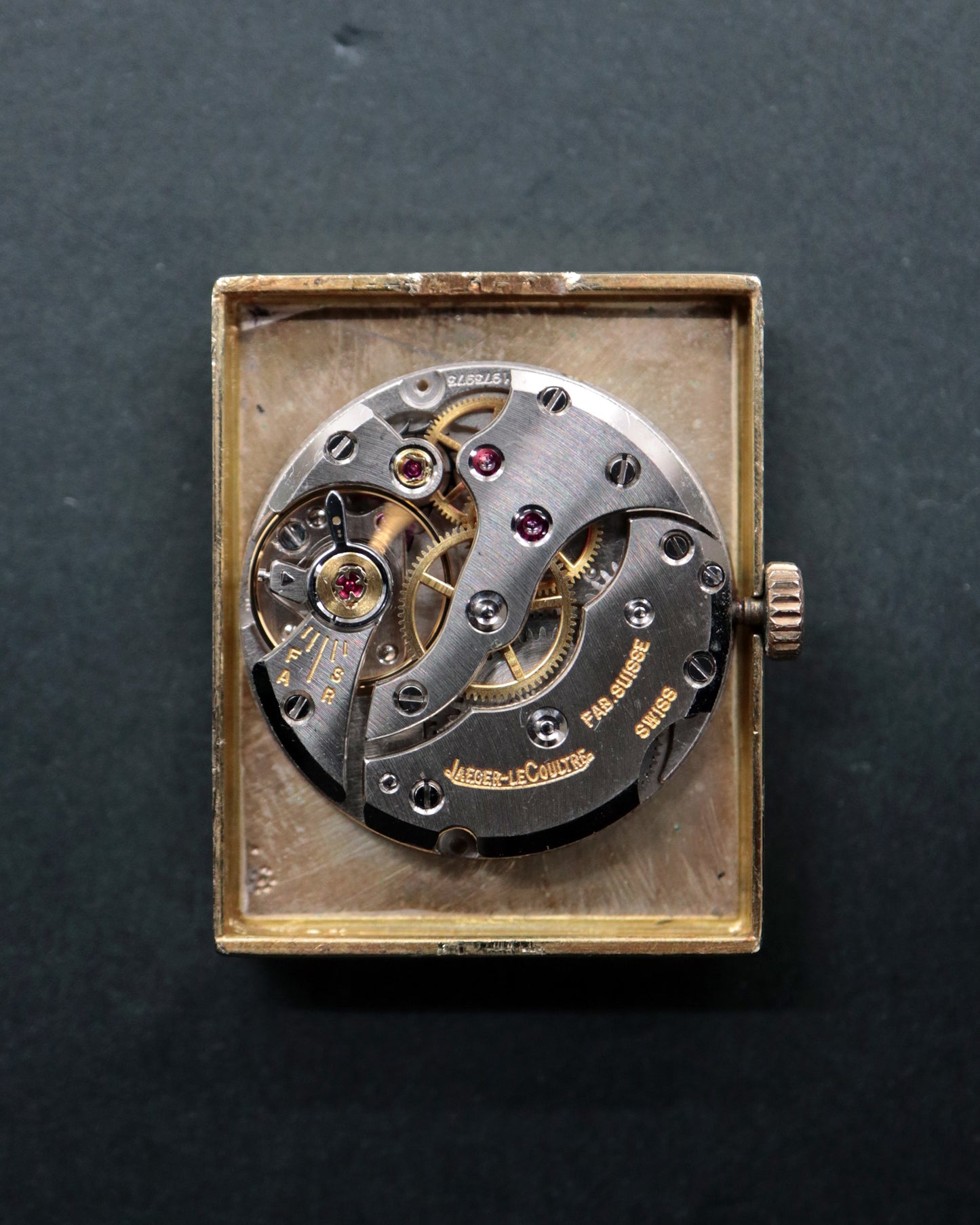 JAEGER LECOULTRE_Ref.9025_18K CASE