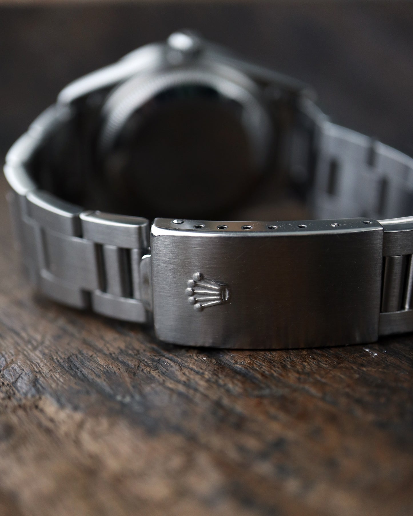 ROLEX_OYSTER PERPETUAL DATE_BLACK DIAL_Ref.15210