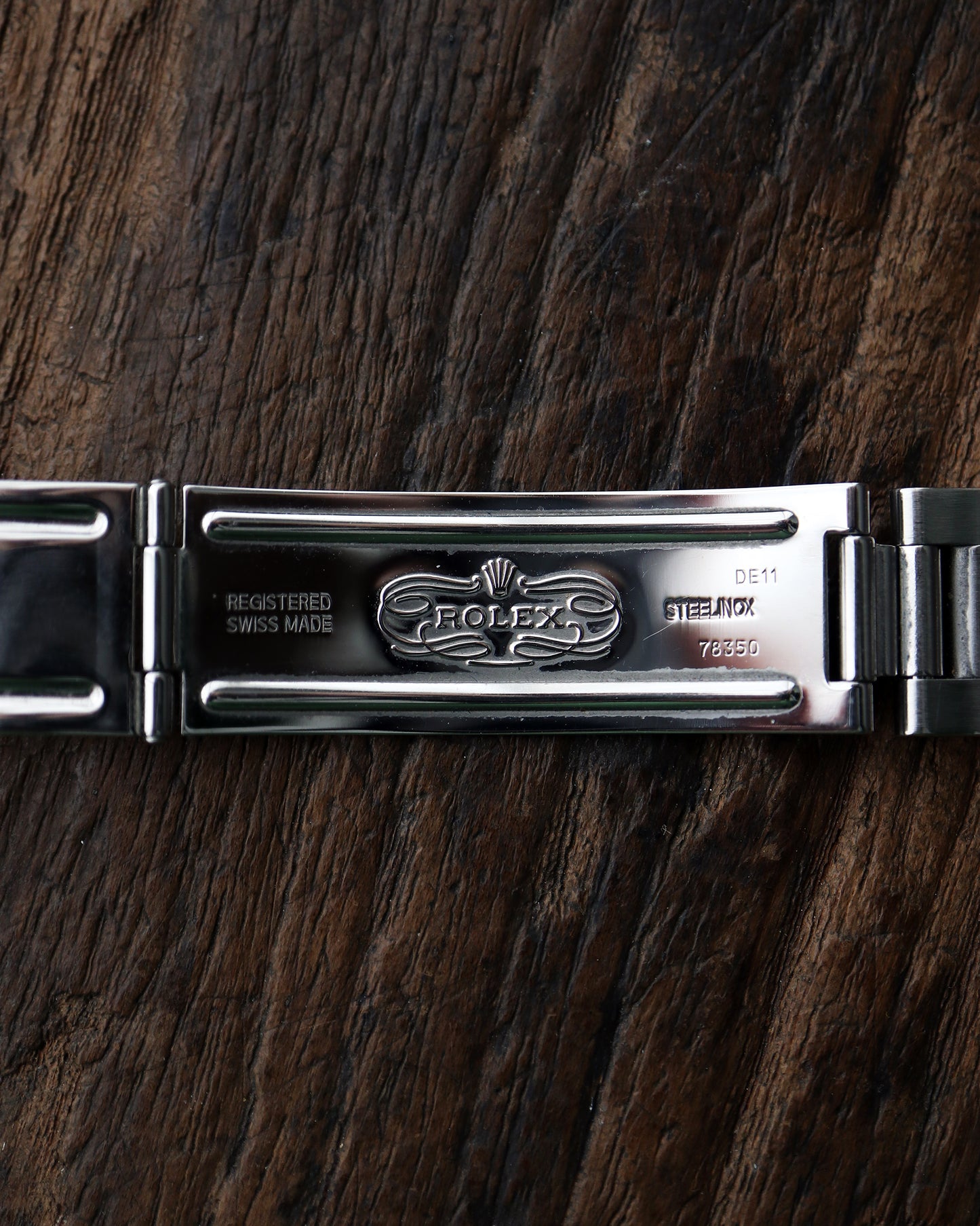 ROLEX_OYSTER PERPETUAL DATE_BLACK DIAL_Ref.15210