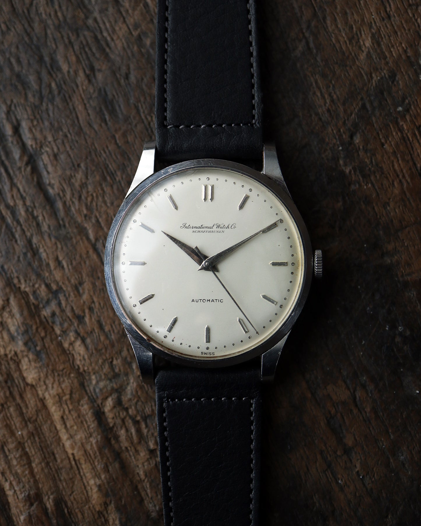 IWC_筆記体ロゴ_cal.853