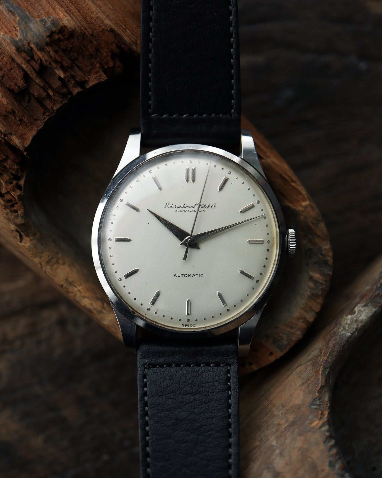 IWC_筆記体ロゴ_cal.853