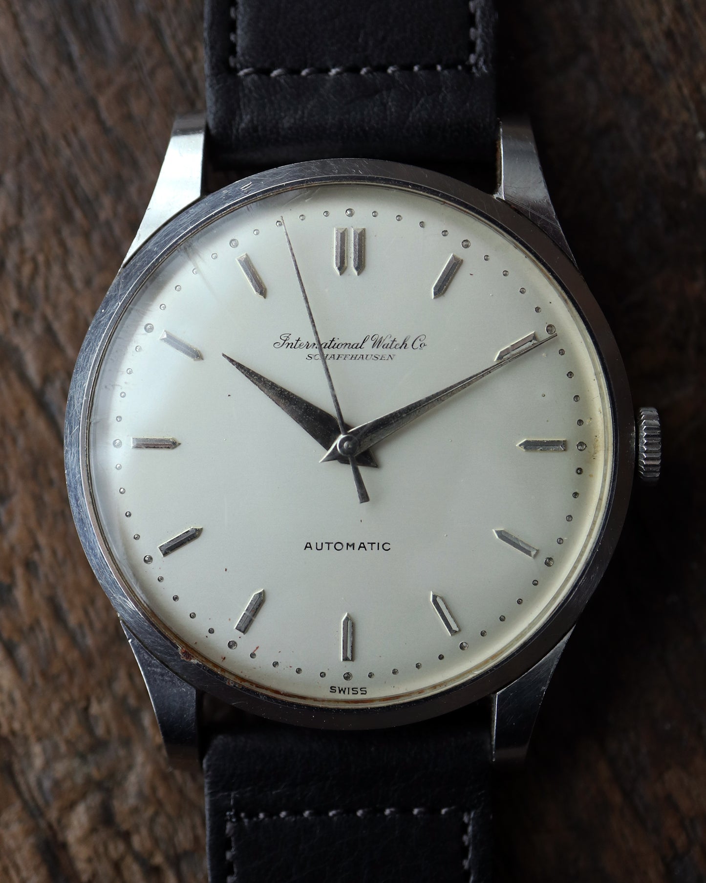 IWC_筆記体ロゴ_cal.853