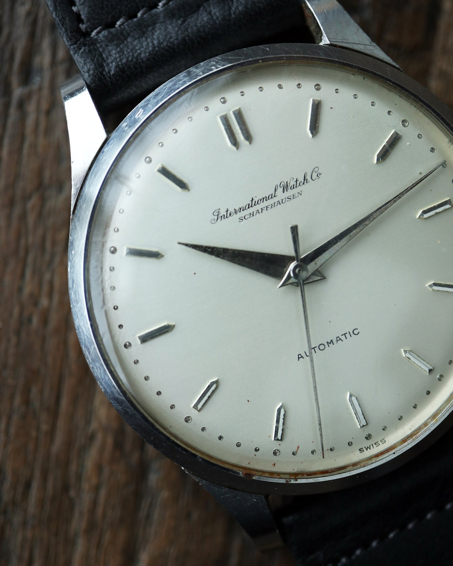 IWC_筆記体ロゴ_cal.853