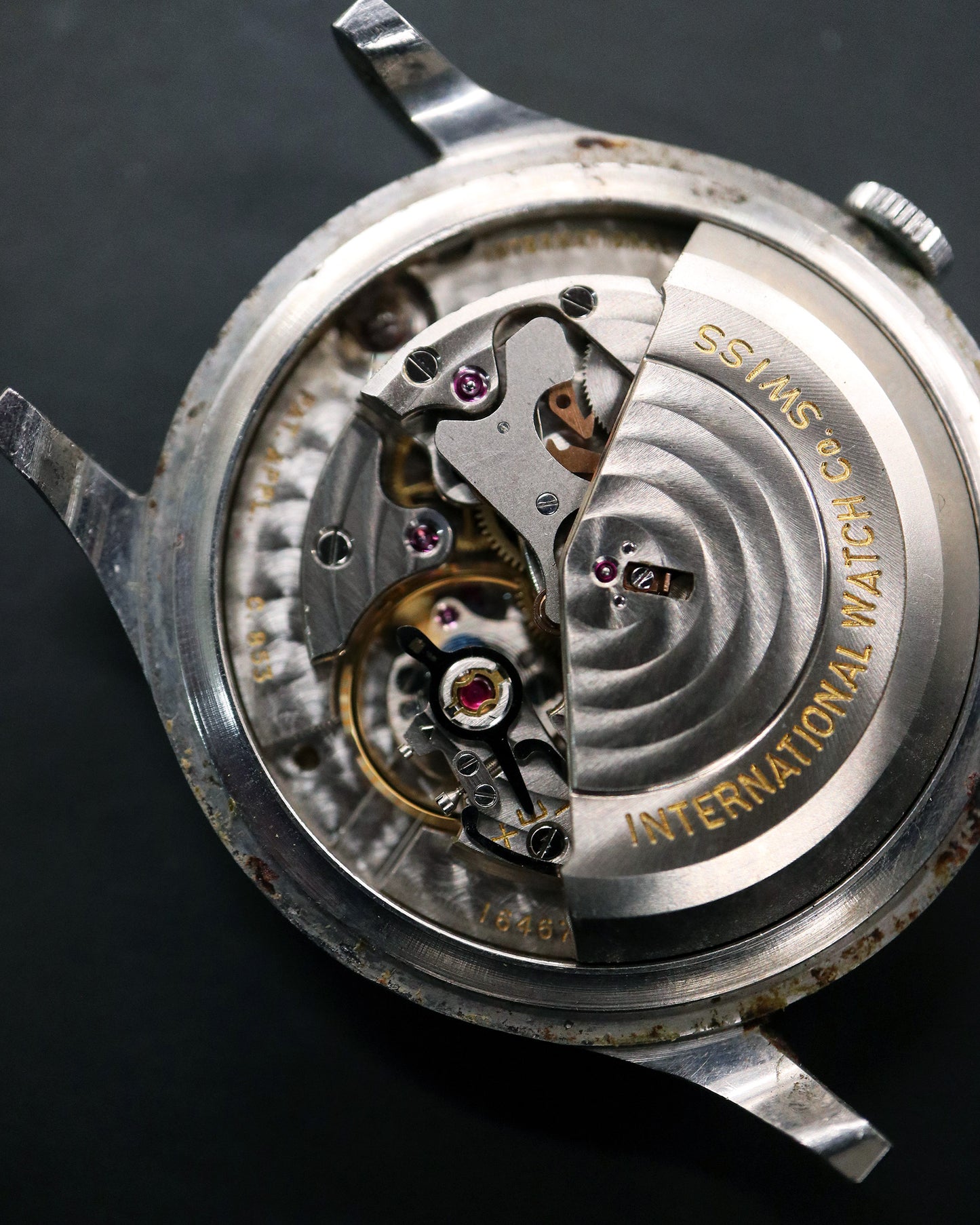 IWC_筆記体ロゴ_cal.853