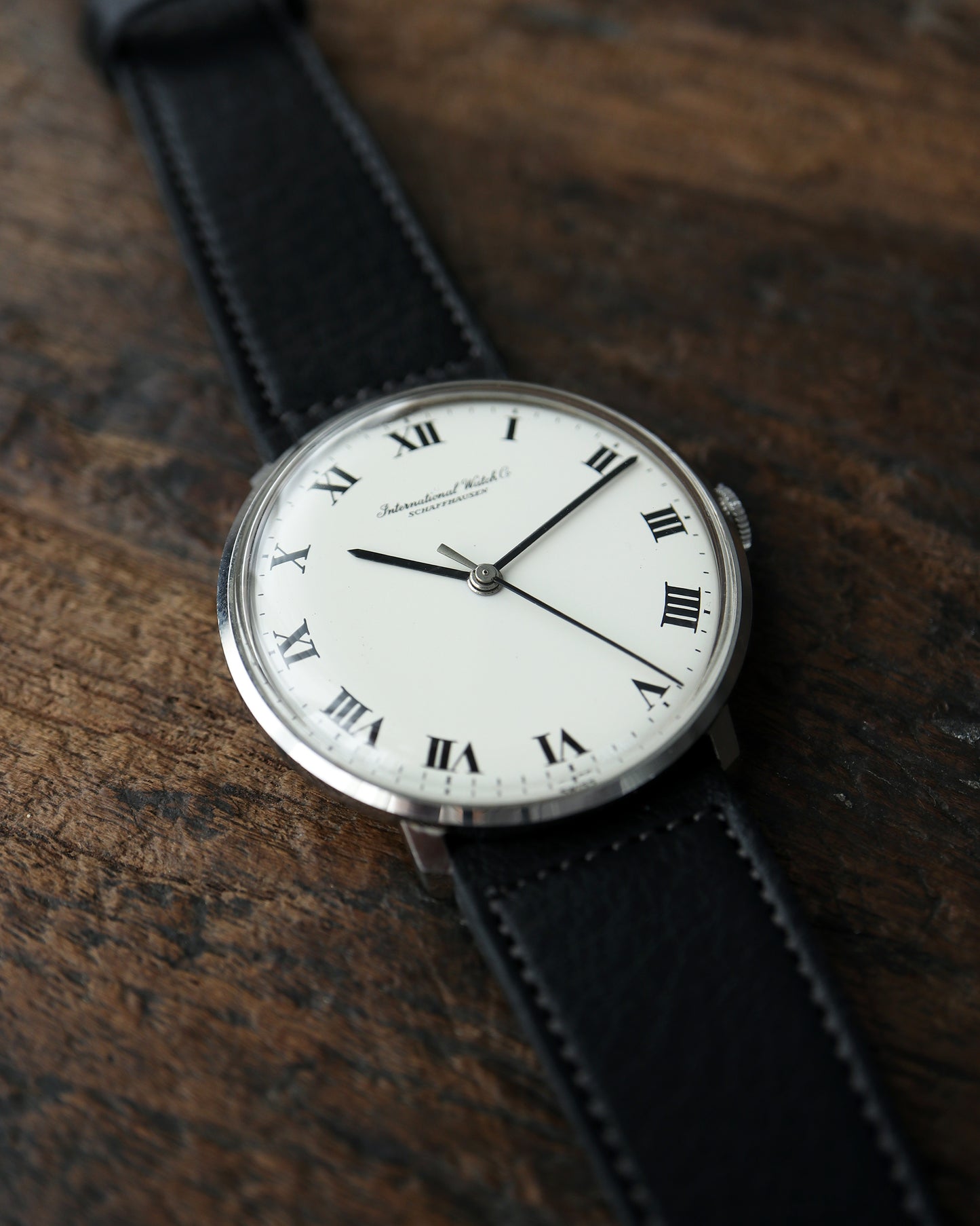 IWC_筆記体ロゴ_Ref.2401