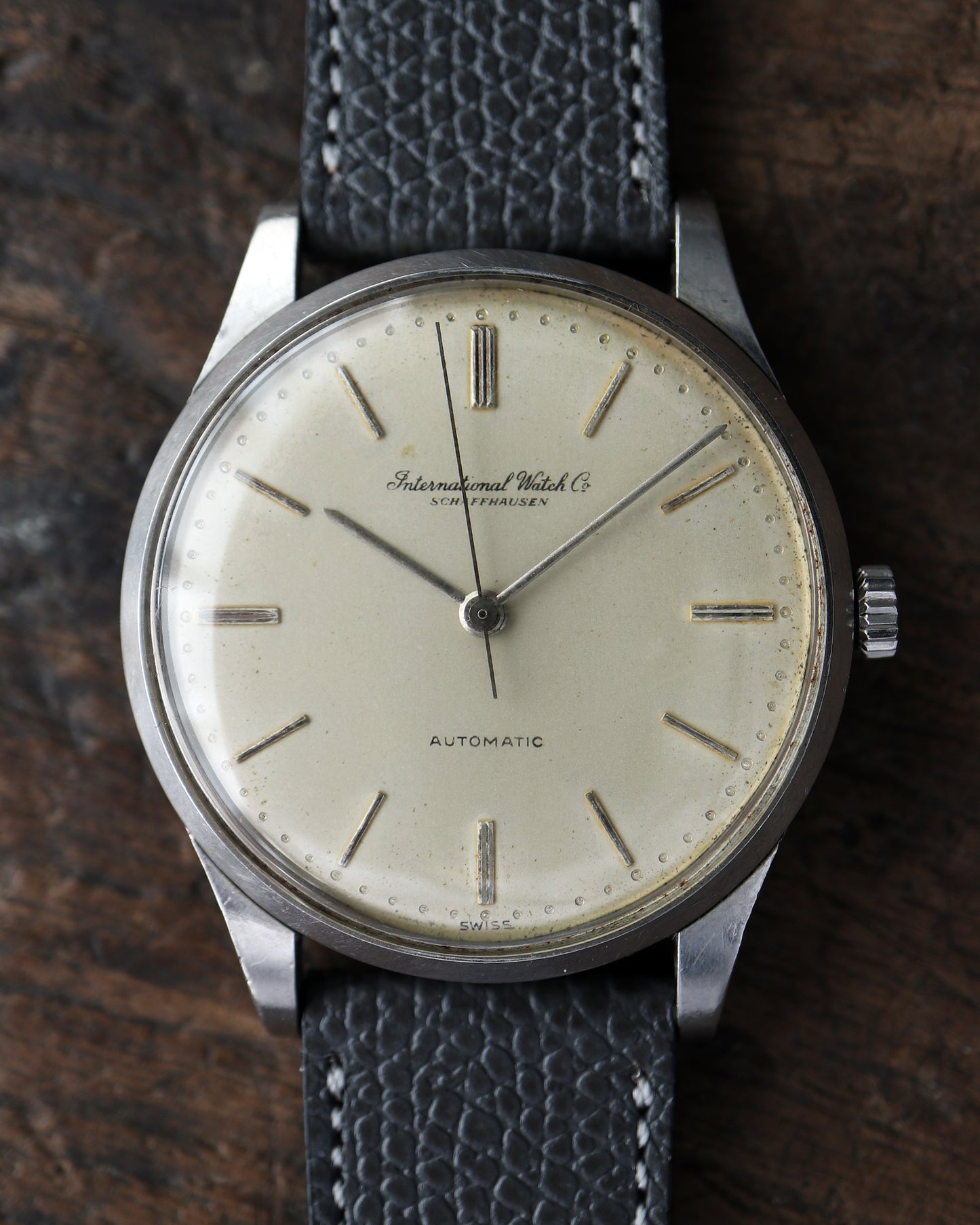 IWC_筆記体ロゴ_cal.852