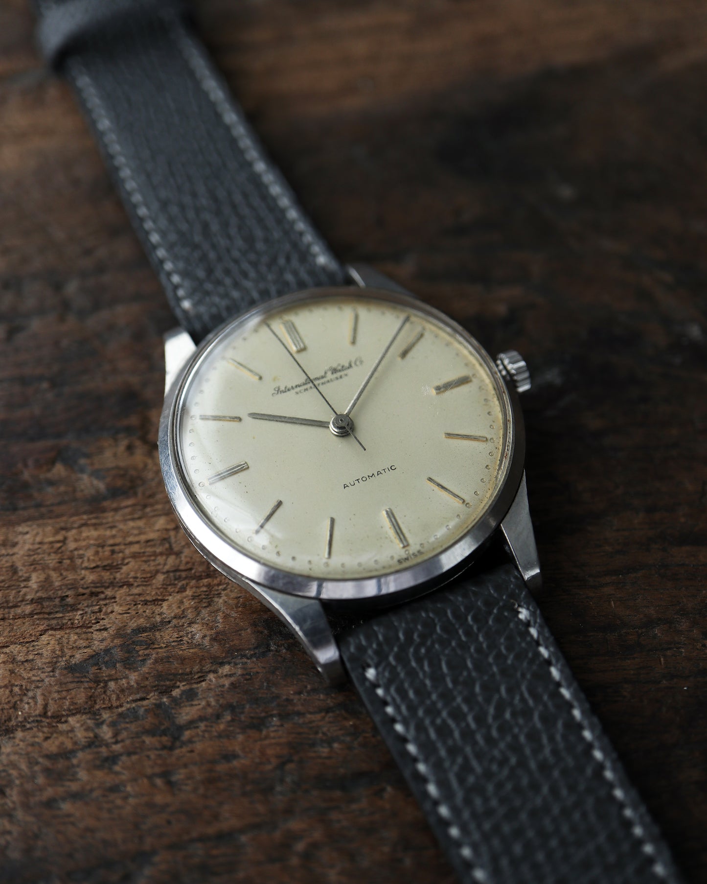 IWC_筆記体ロゴ_cal.852