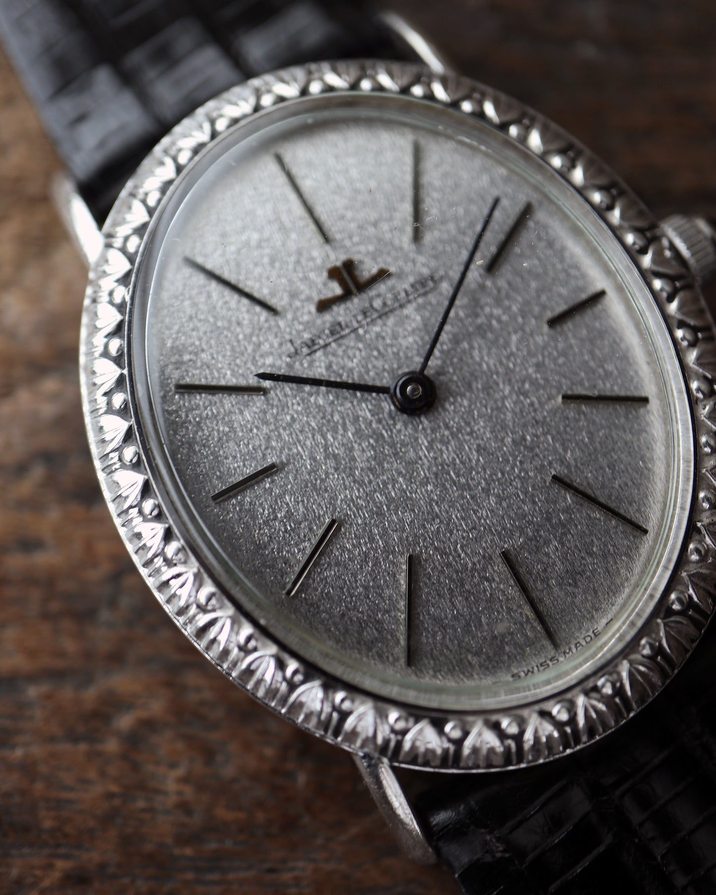 JAEGER LECOULTRE_Ref.9035-32_SILVER CASE