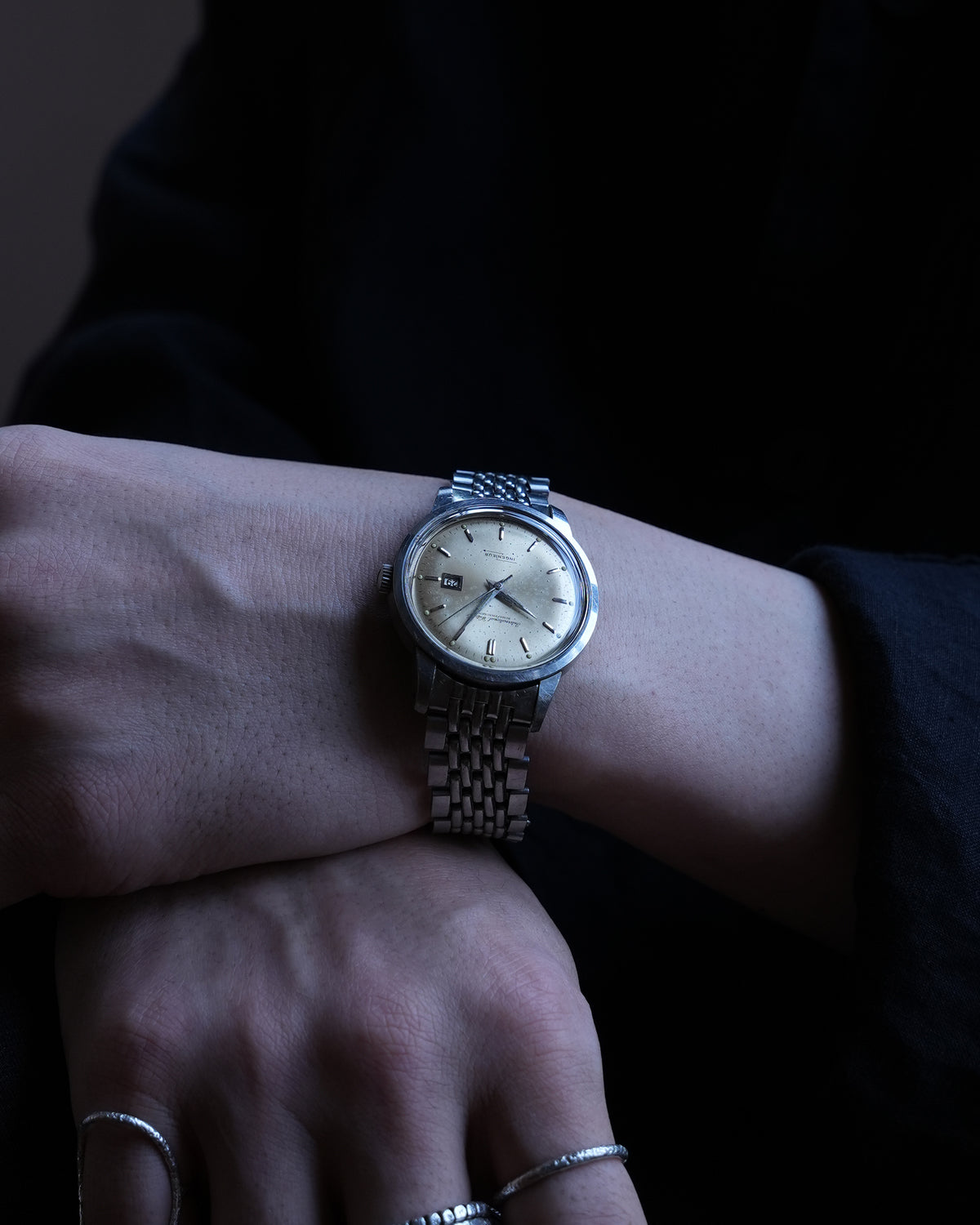 IWC_Cursive Logo_Cal.8531