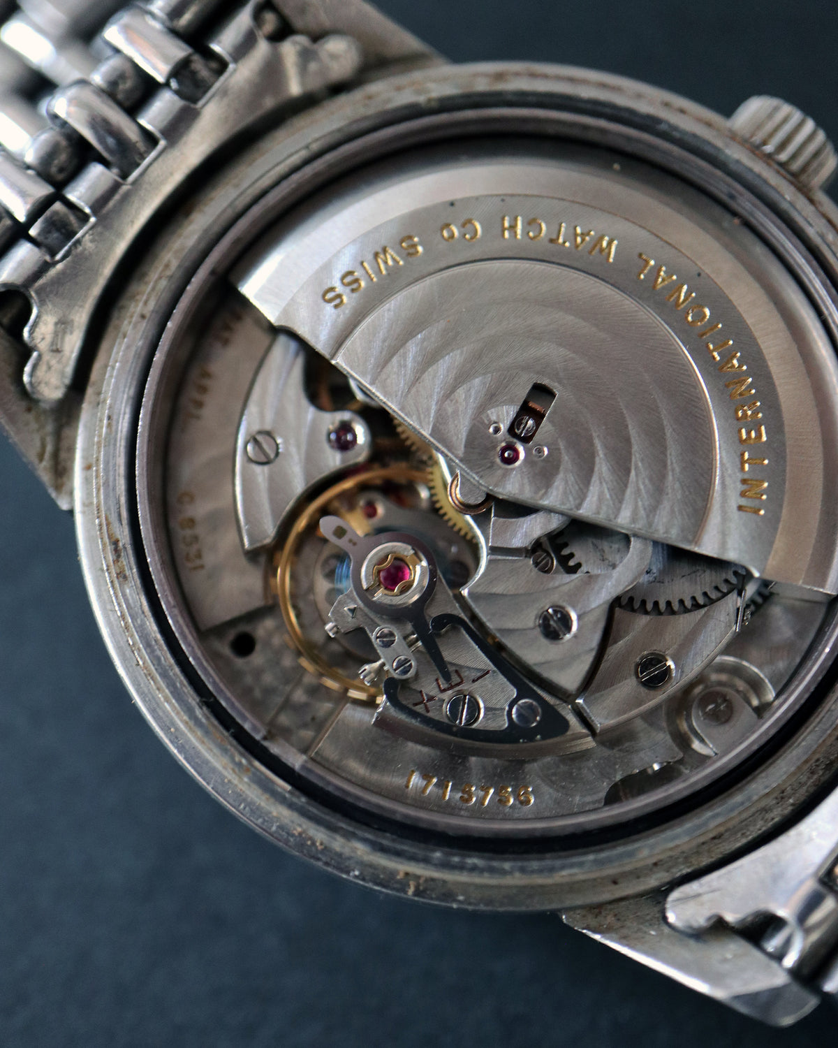 IWC_Cursive Logo_Cal.8531
