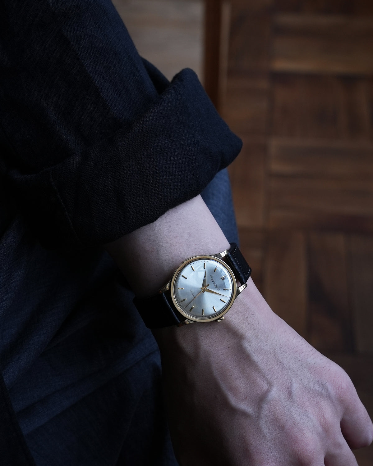 IWC_筆記体ロゴ_cal.8531_Flat Bezel_18K YG