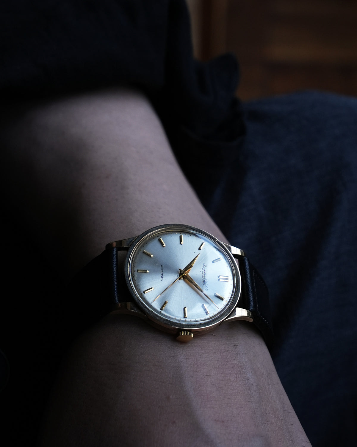 IWC_筆記体ロゴ_cal.8531_Flat Bezel_18K YG