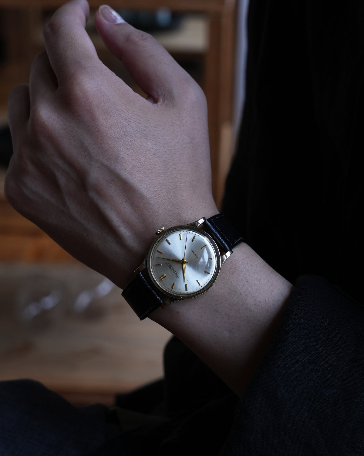 IWC_筆記体ロゴ_cal.8531_Flat Bezel_18K YG