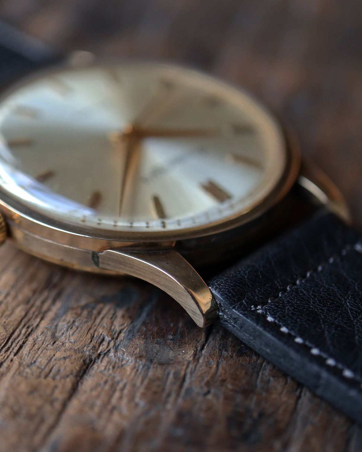 IWC_筆記体ロゴ_cal.8531_Flat Bezel_18K YG