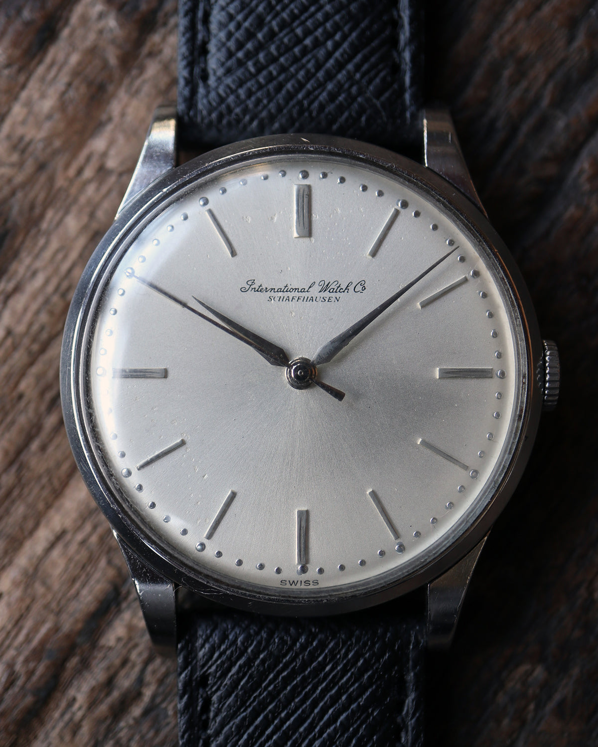 IWC_筆記体ロゴ_cal.89_Alpha Hand