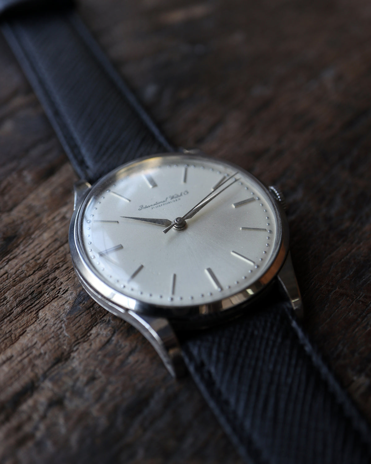 IWC_筆記体ロゴ_cal.89_Alpha Hand