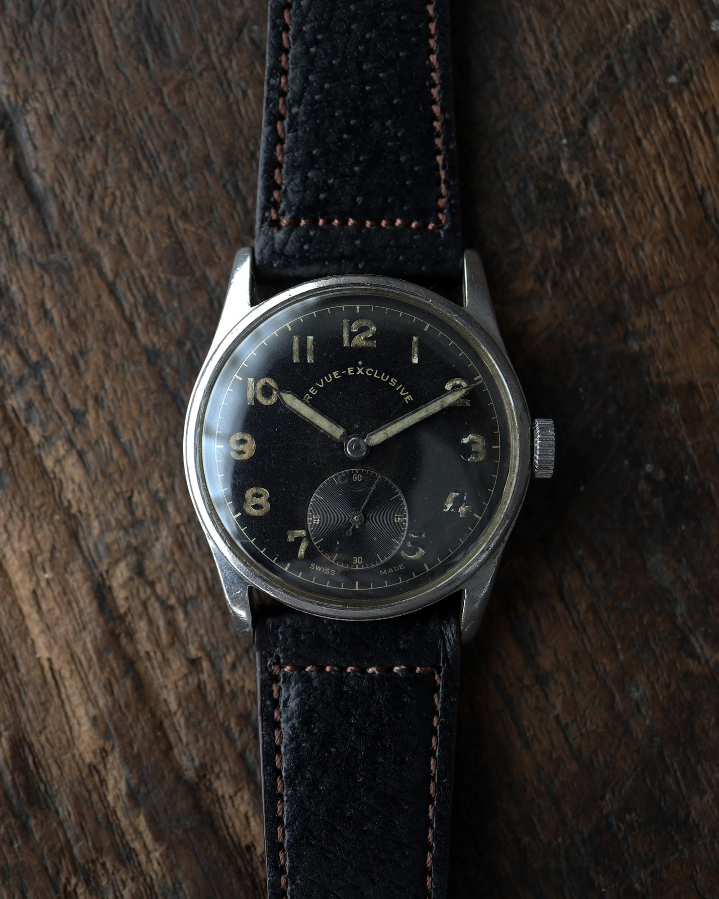 REVUE_cal.REVUE77