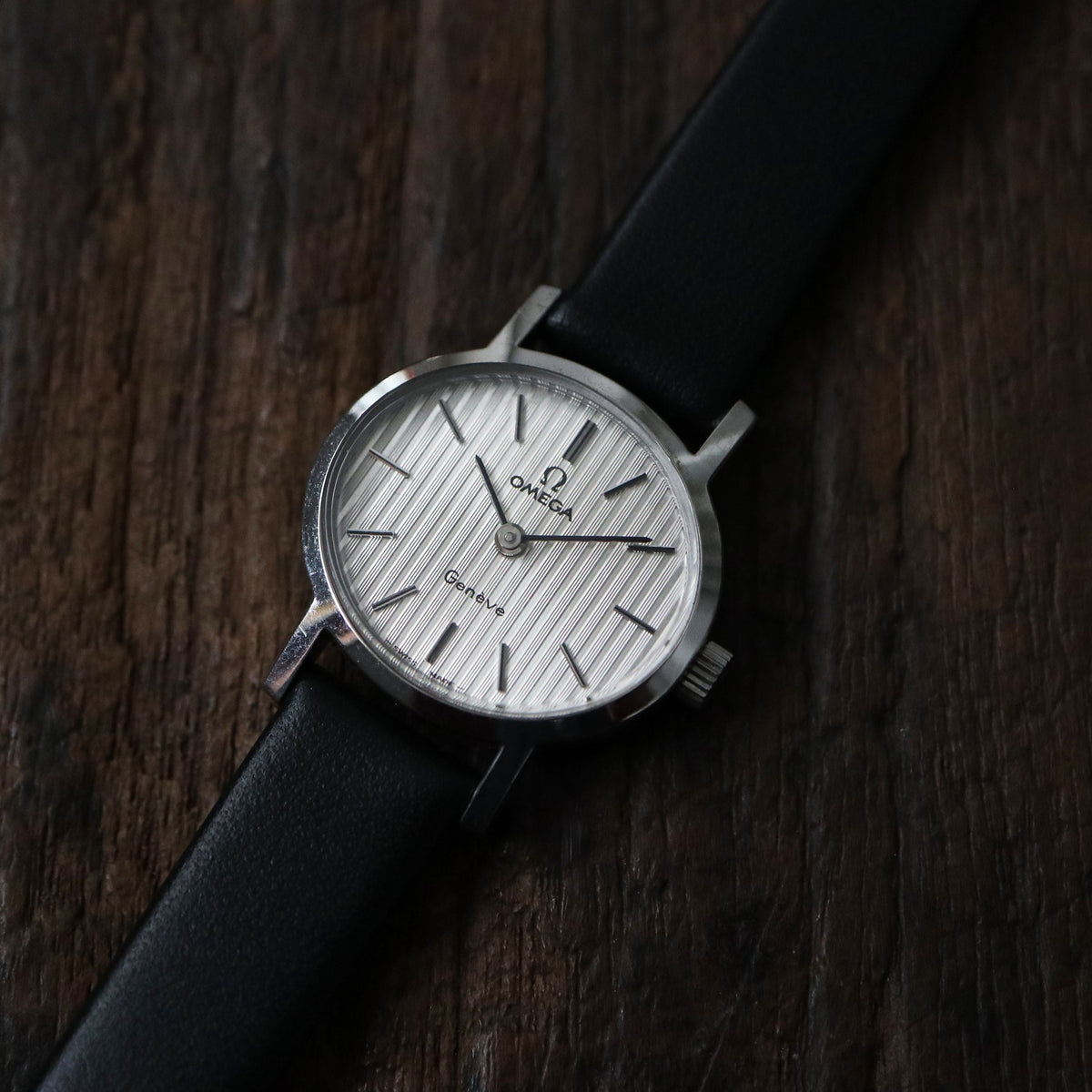 OMEGA_GENEVE_OVAL CASE_Ladies
