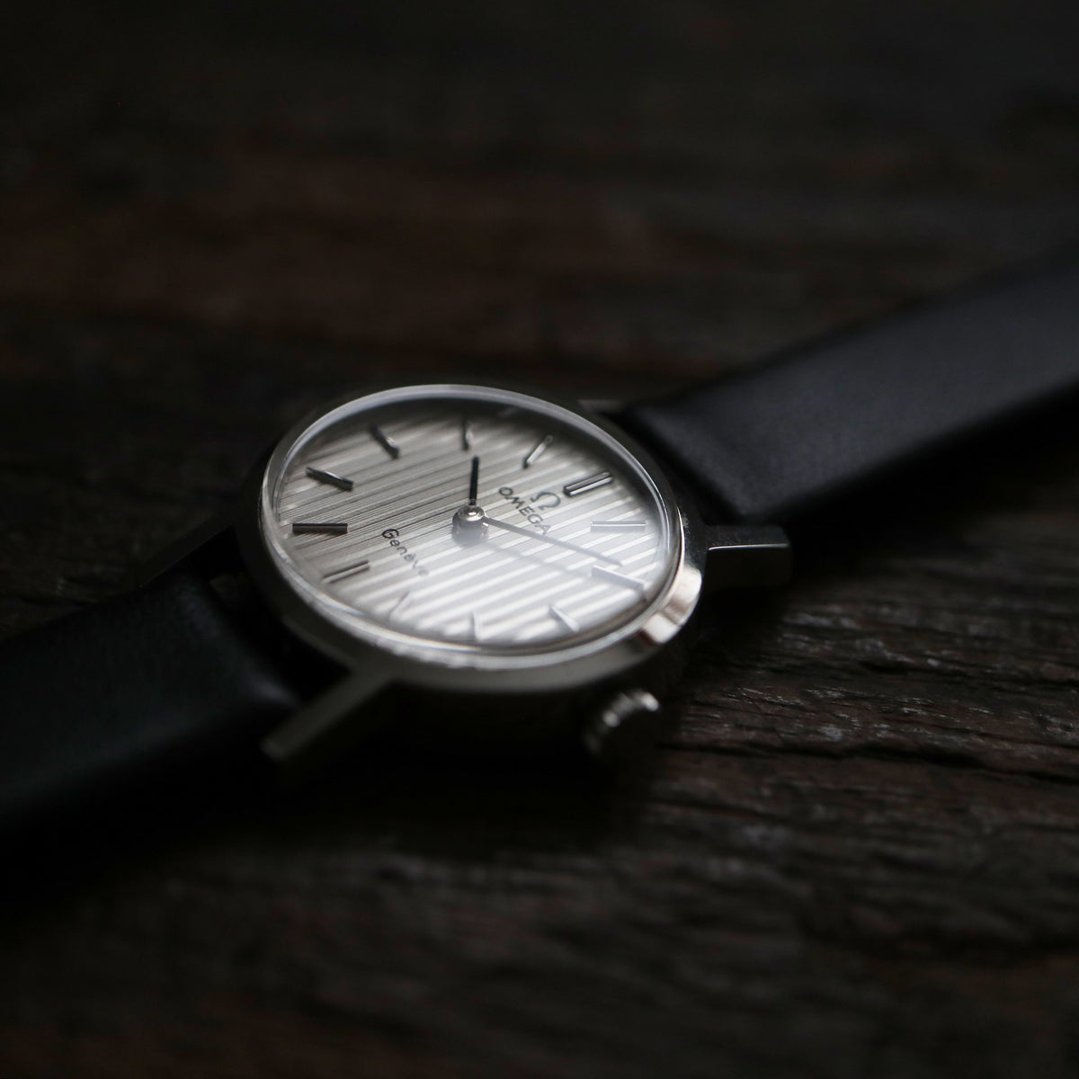 OMEGA_GENEVE_OVAL CASE_Ladies