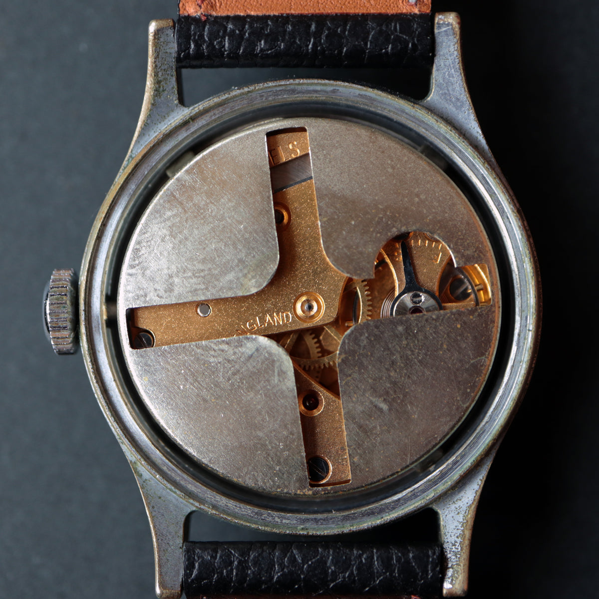 SMITHS_DELUXE_DENNISON CASE