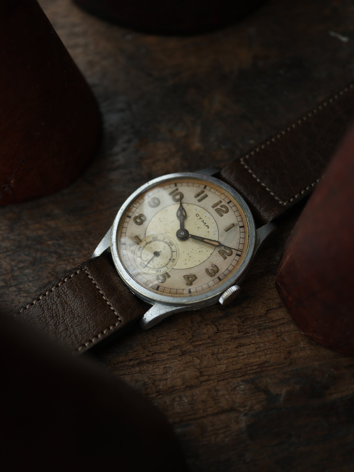 CYMA_COBRA HAND_TWO TONE DIAL