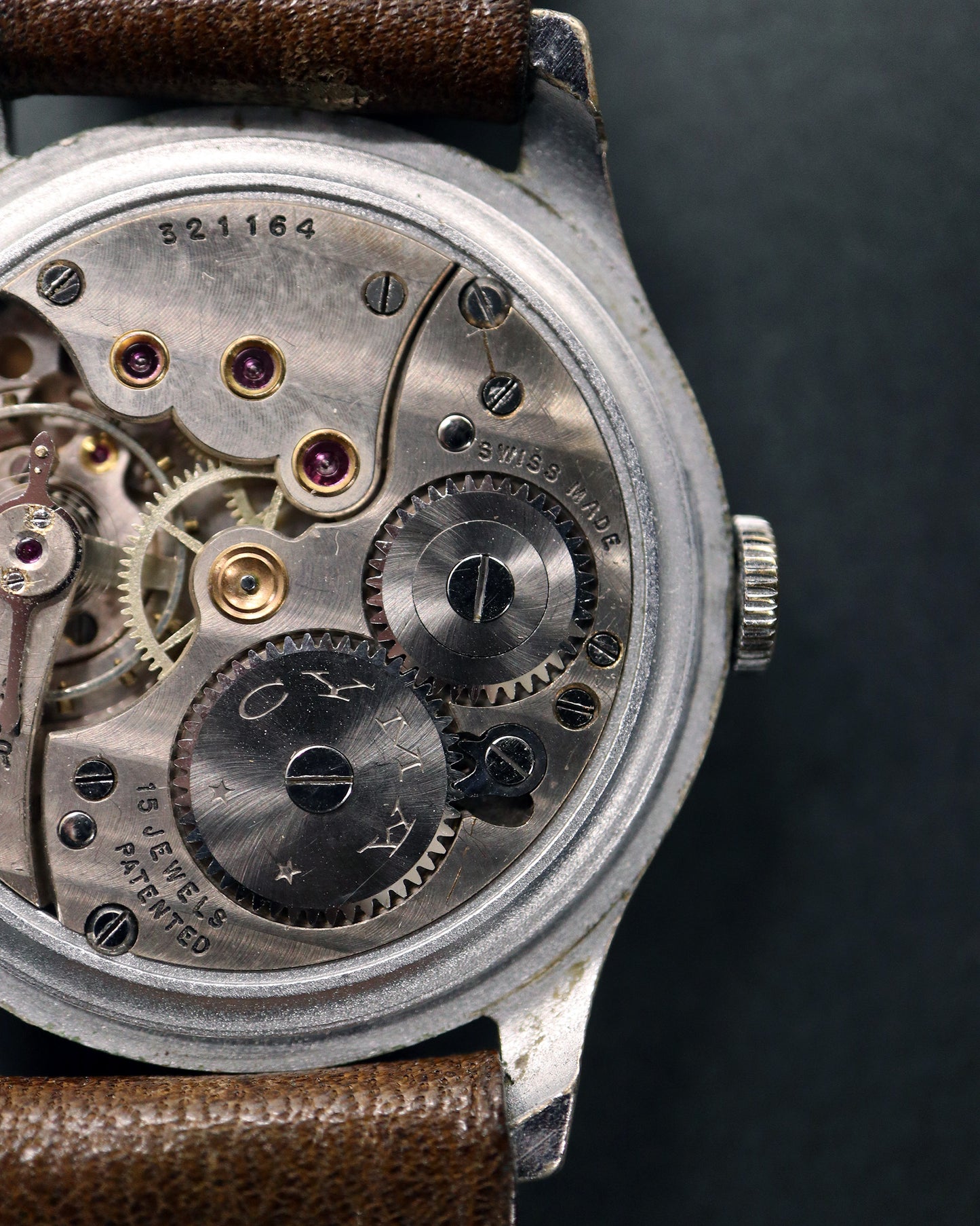 CYMA_COBRA HAND_TWO TONE DIAL