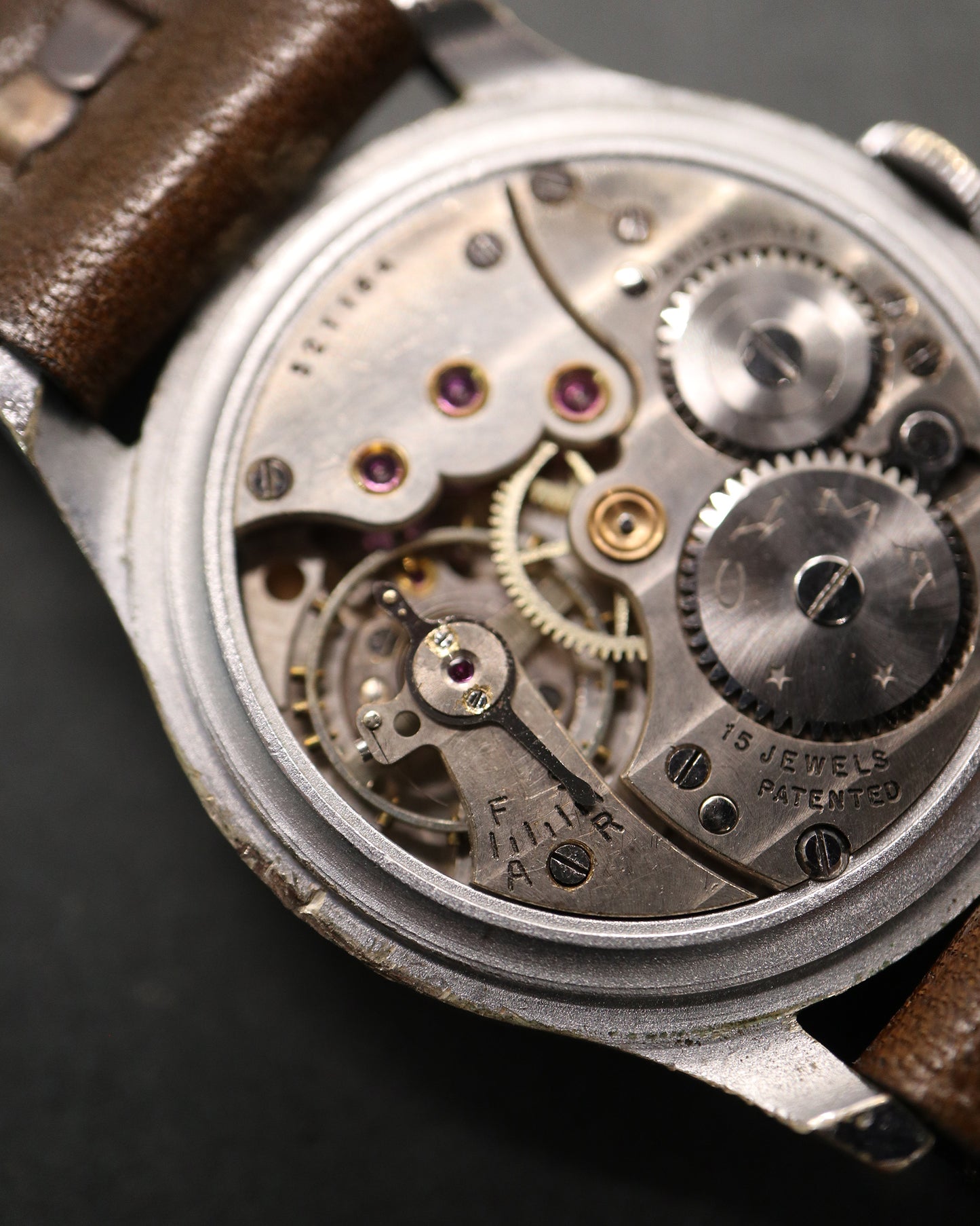 CYMA_COBRA HAND_TWO TONE DIAL