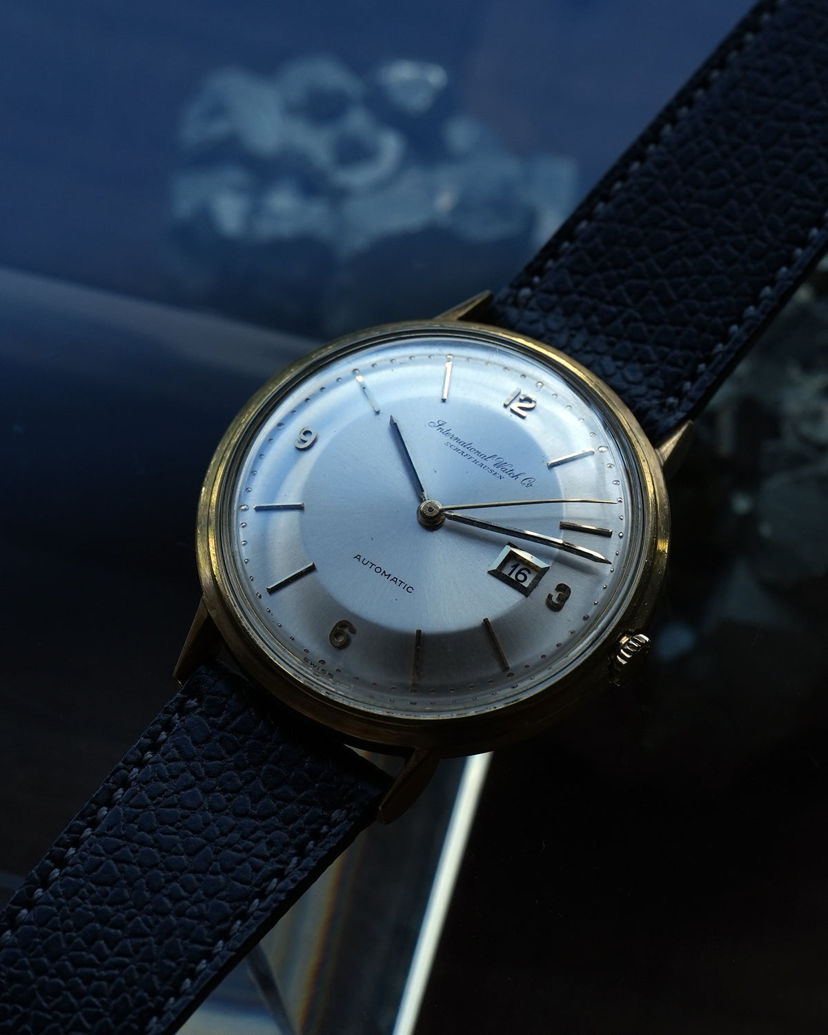 IWC_Cursive Logo_Cal.8531
