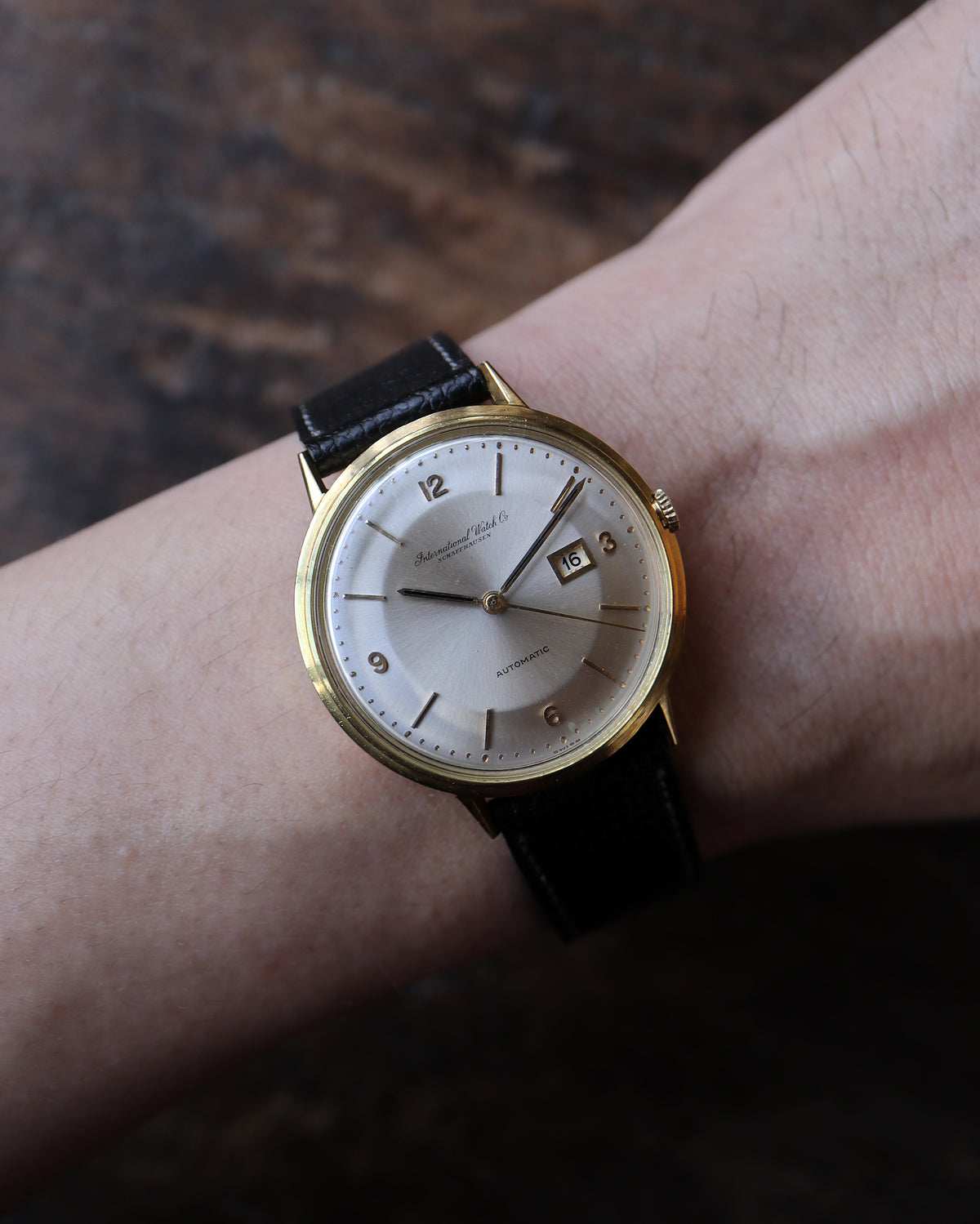 IWC_Cursive Logo_Cal.8531