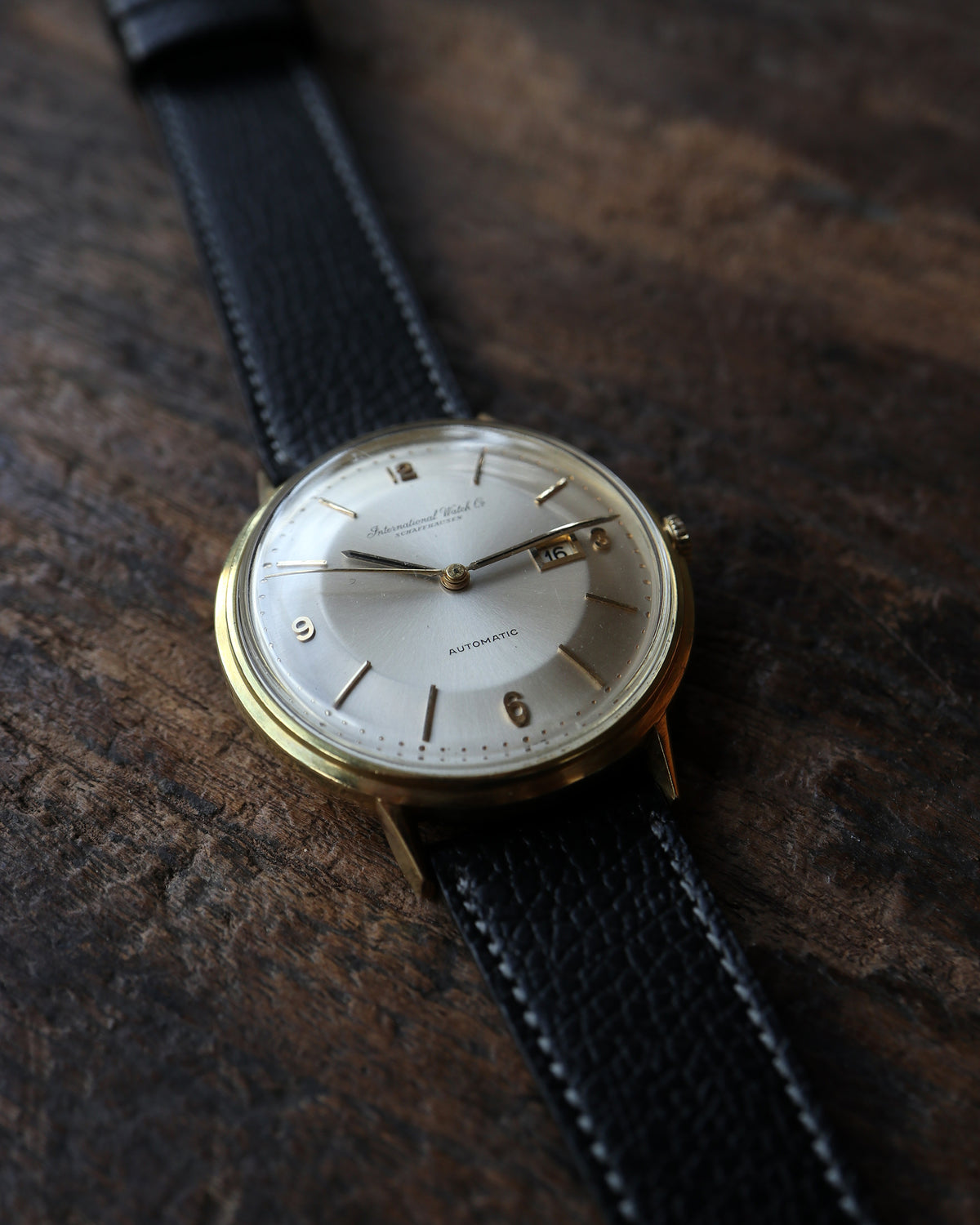 IWC_Cursive Logo_Cal.8531