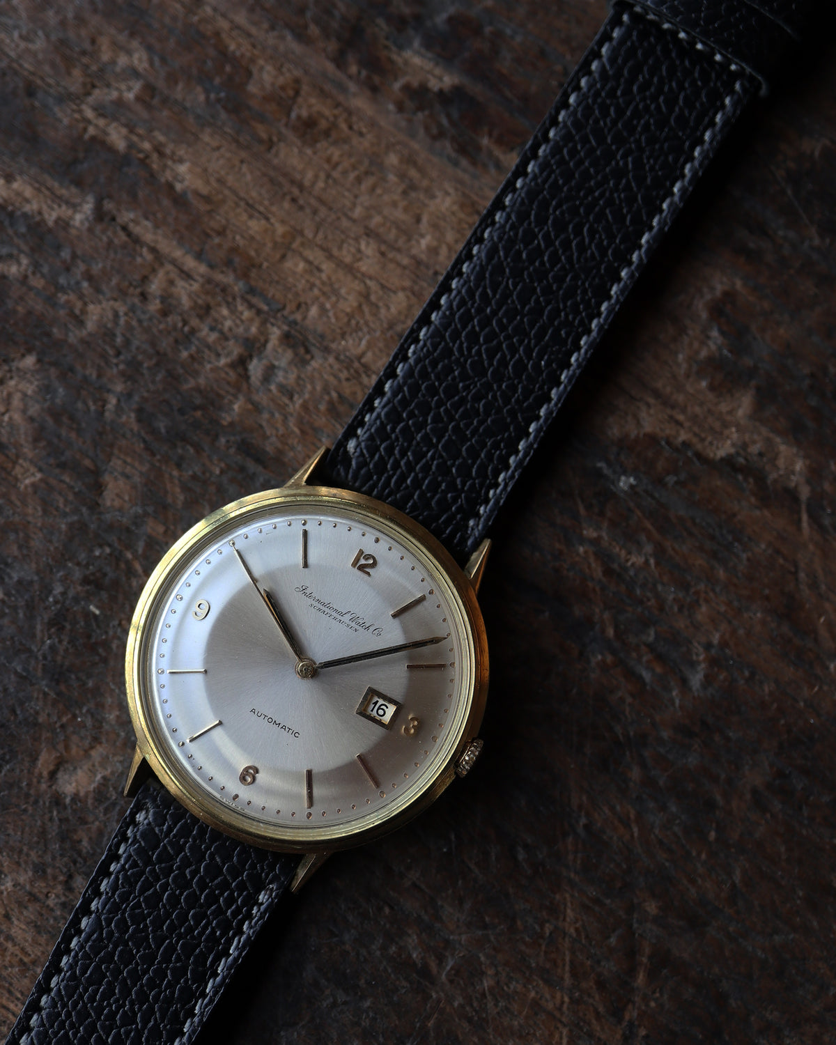 IWC_Cursive Logo_Cal.8531