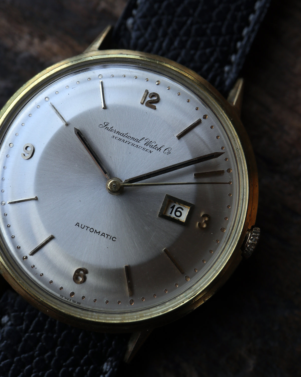IWC_Cursive Logo_Cal.8531