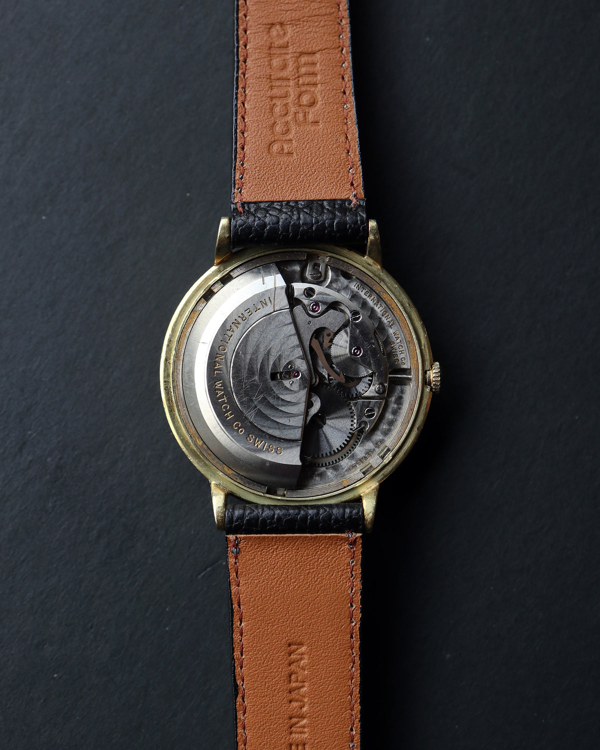 IWC_Cursive Logo_Cal.8531