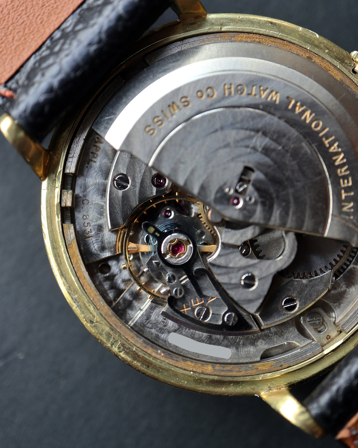 IWC_Cursive Logo_Cal.8531